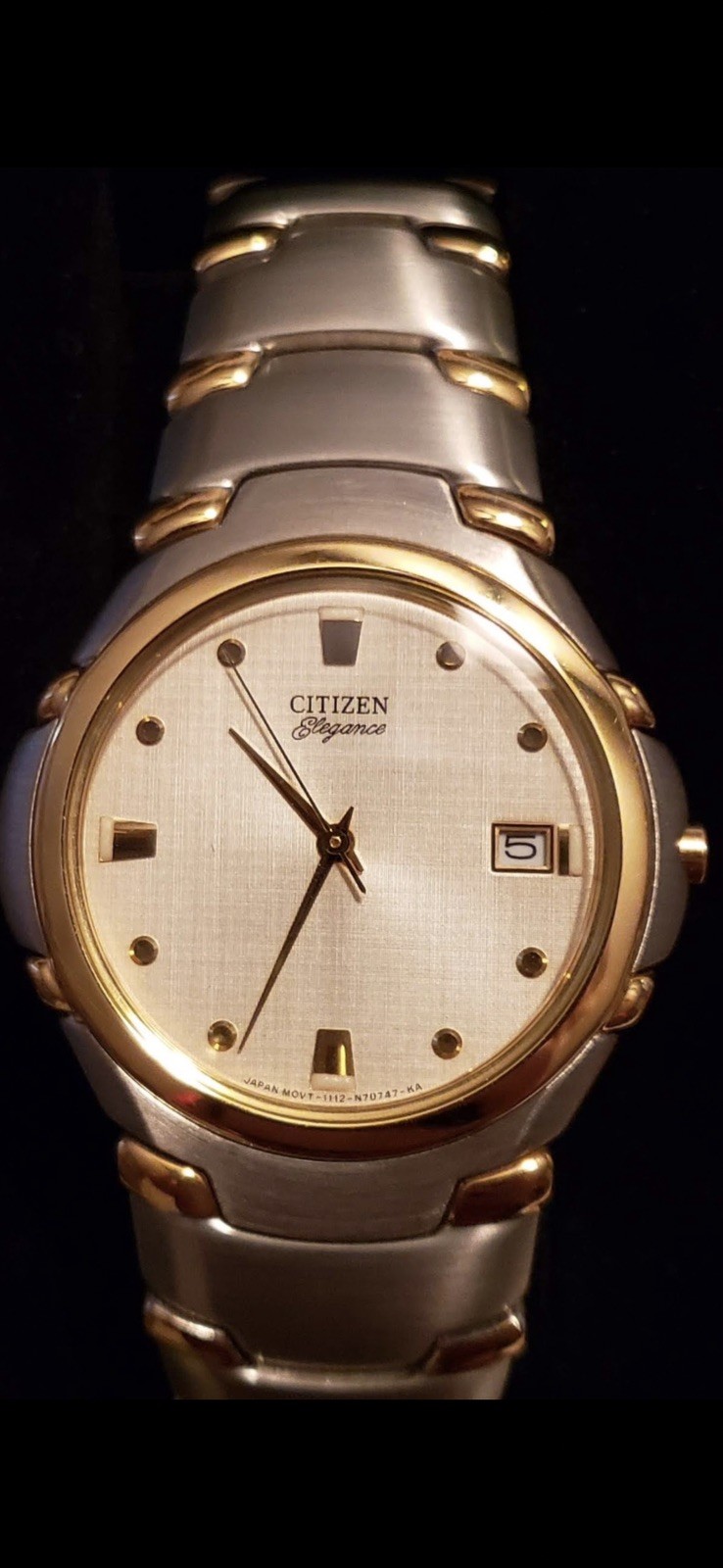 Mens Citizen Elegance Watch Silver Gold Two Tone Signature 1112-S66137