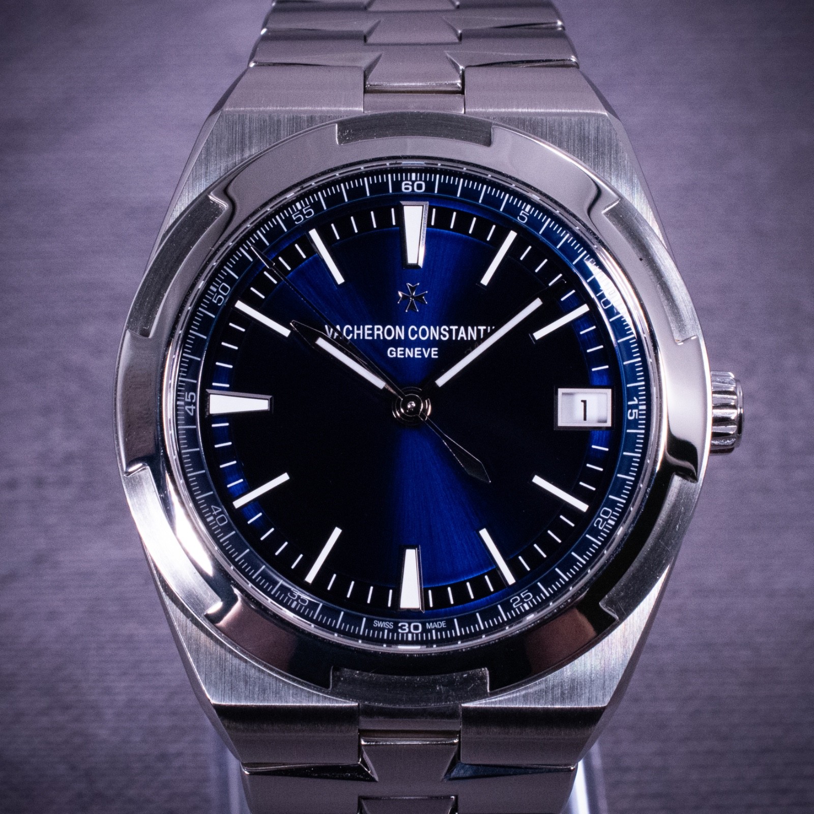 Vacheron Constantin Overseas 41mm Blue Dial, Ref. 4500V/110A-B128 with B&P