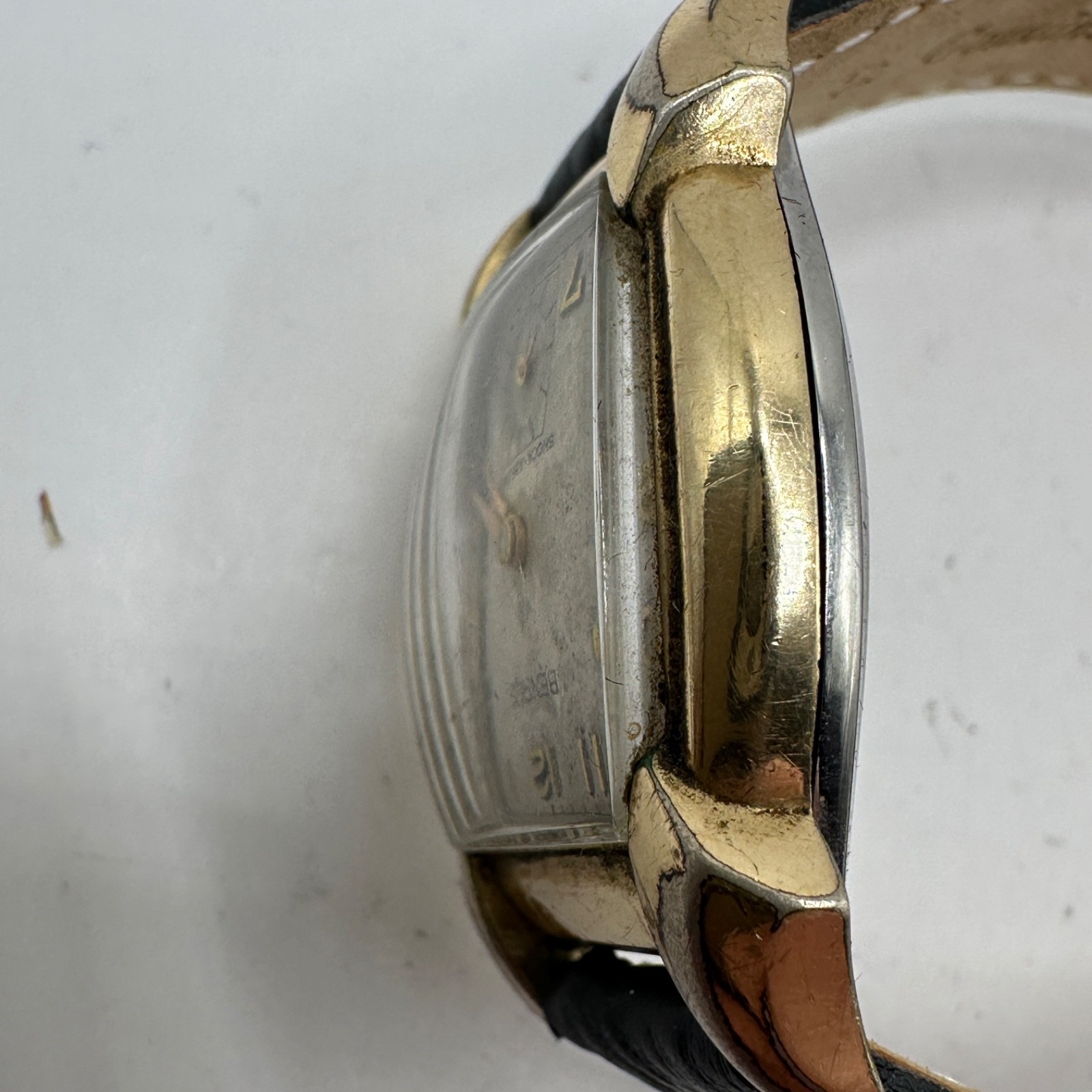 Benrus Vintage Men’s Watch Manual Wind 1950’s Running with New Leather Band