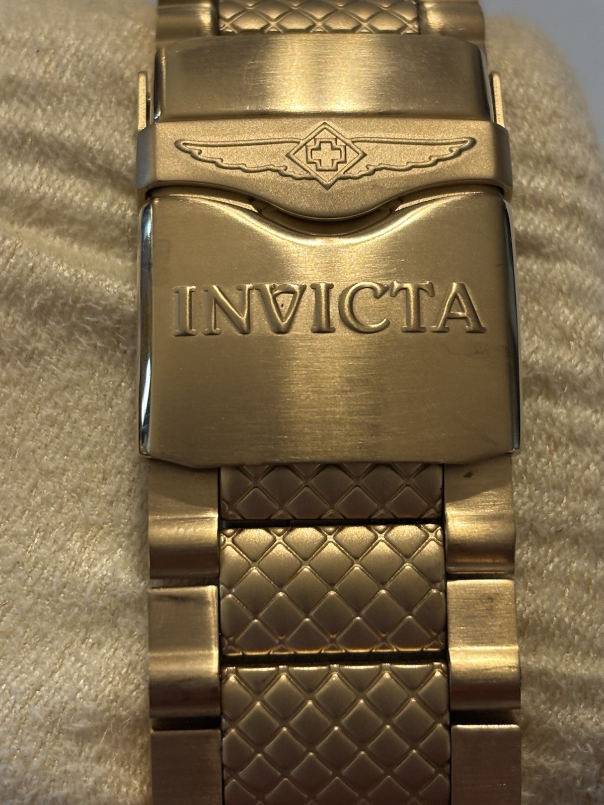 Invicta Subaqua Men’s Quartz Watch model 5406