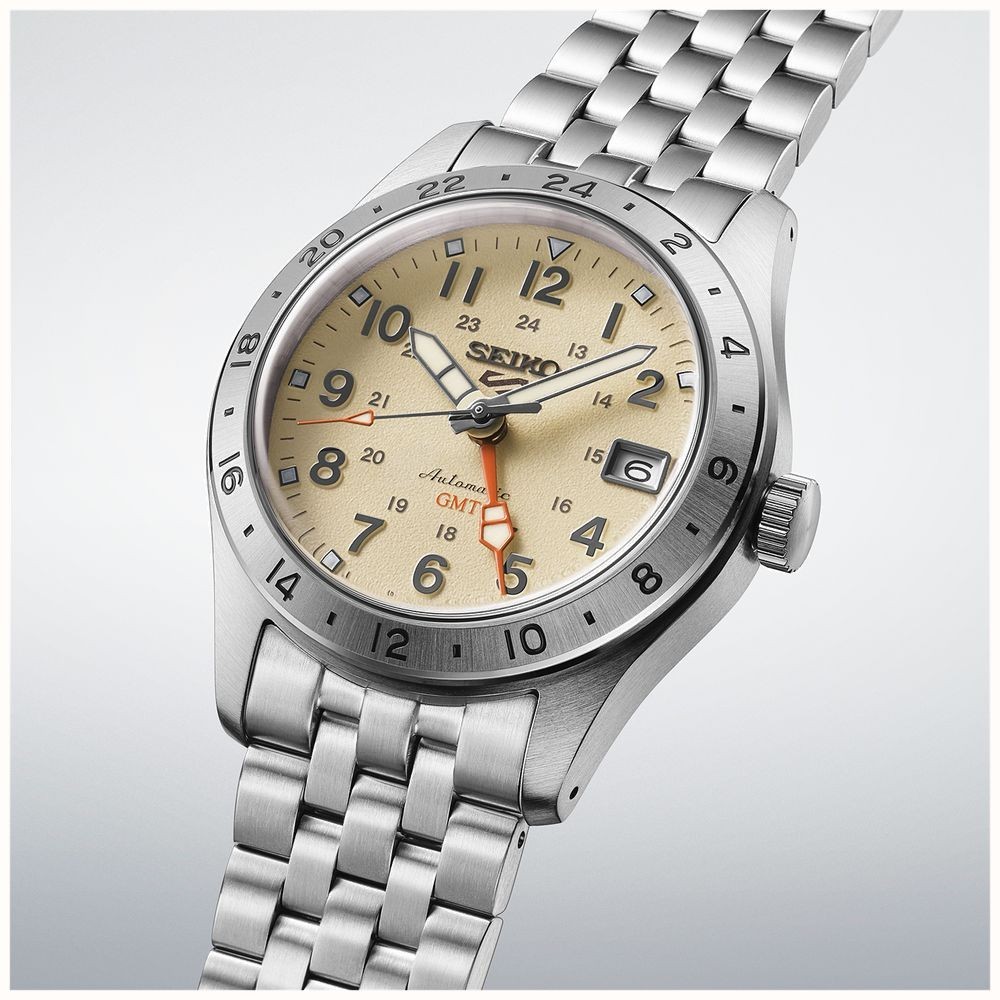 Seiko 5 Sports Field GMT “Desert Sand” Automatic Stainless Steel – HDB002K1