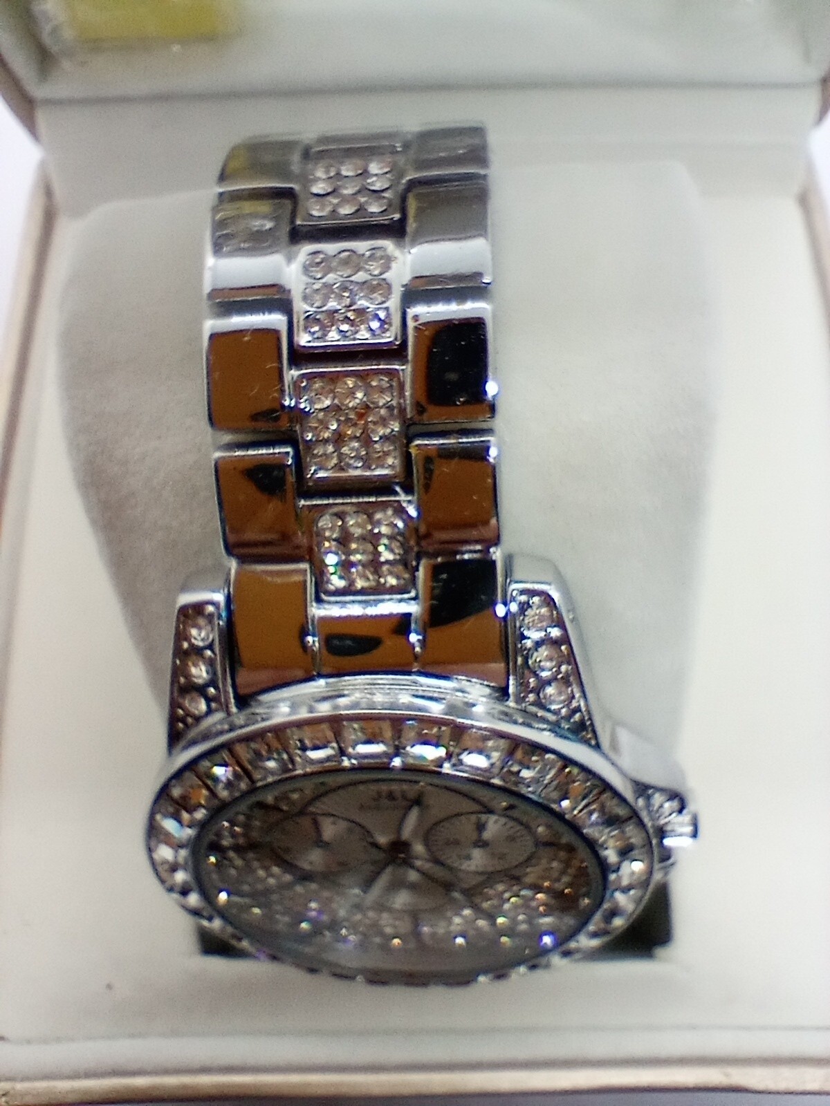 JiLiStyle Queen Series Watch w Pave Crystals & Silver Tone NEW