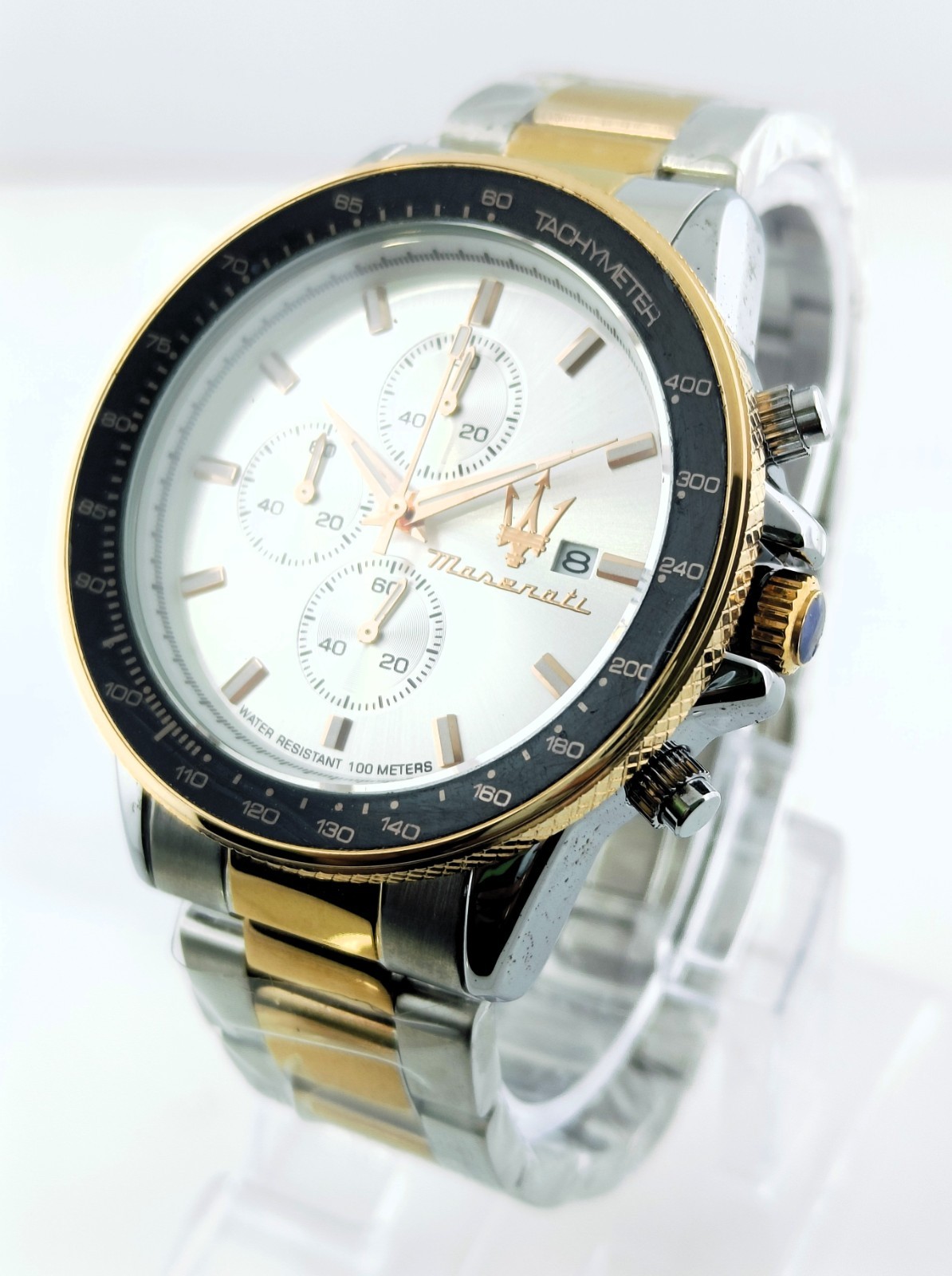 Awesome Maserati Chronograph Date Indicator Quartz Analog Men’s Wrist Watch
