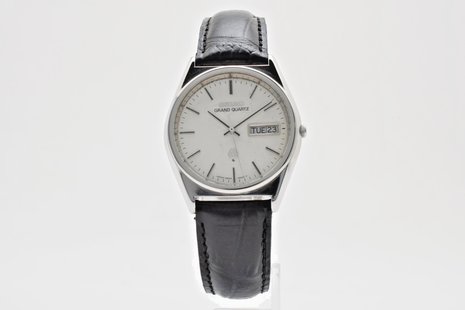 Vintage 1978 SEIKO Grand Quartz 9943-8030 Silver Dial Men’s Watch Kanji Day Date
