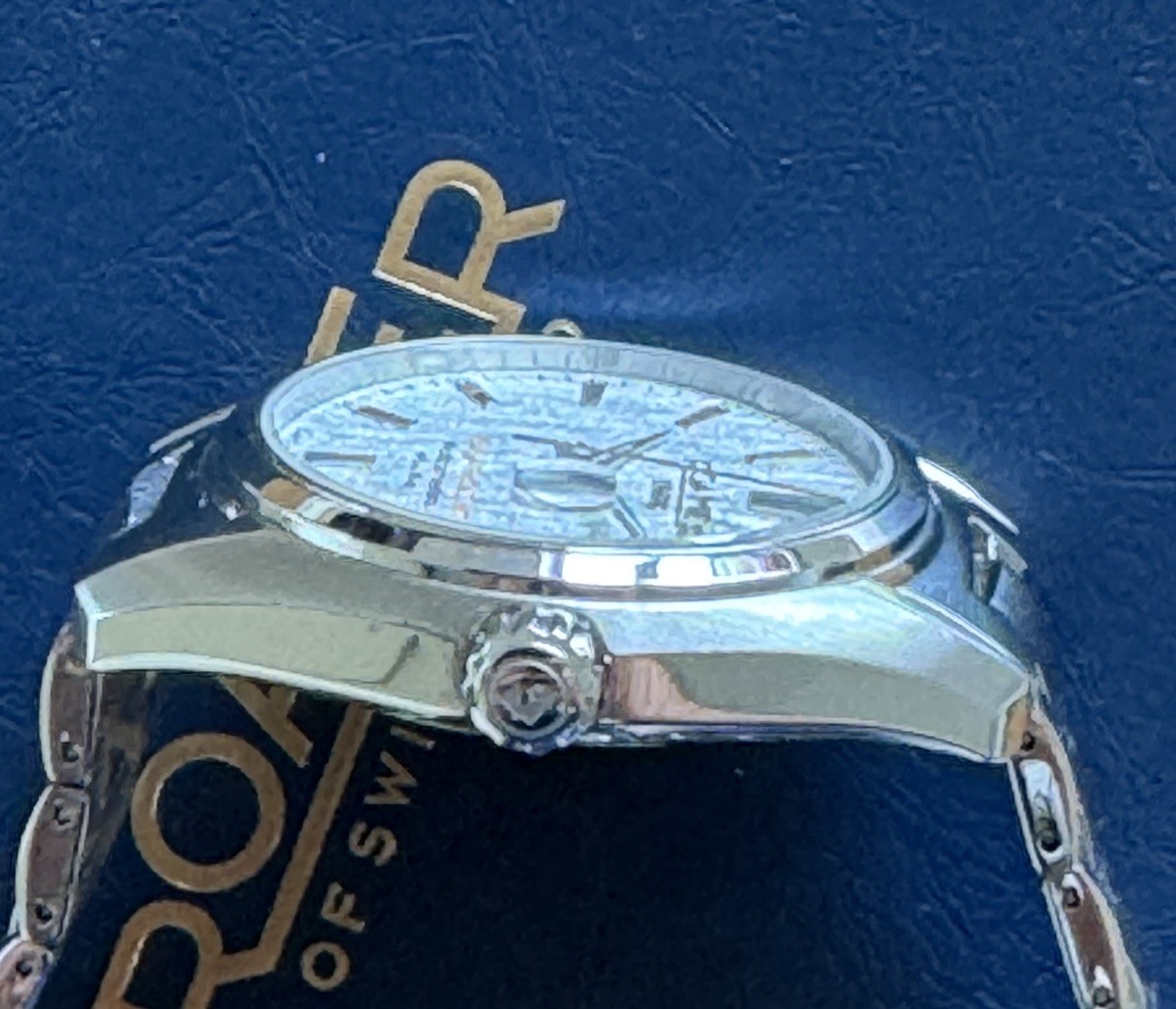 Roamer 210665 41 25 20 Searock Automatic White Dial.