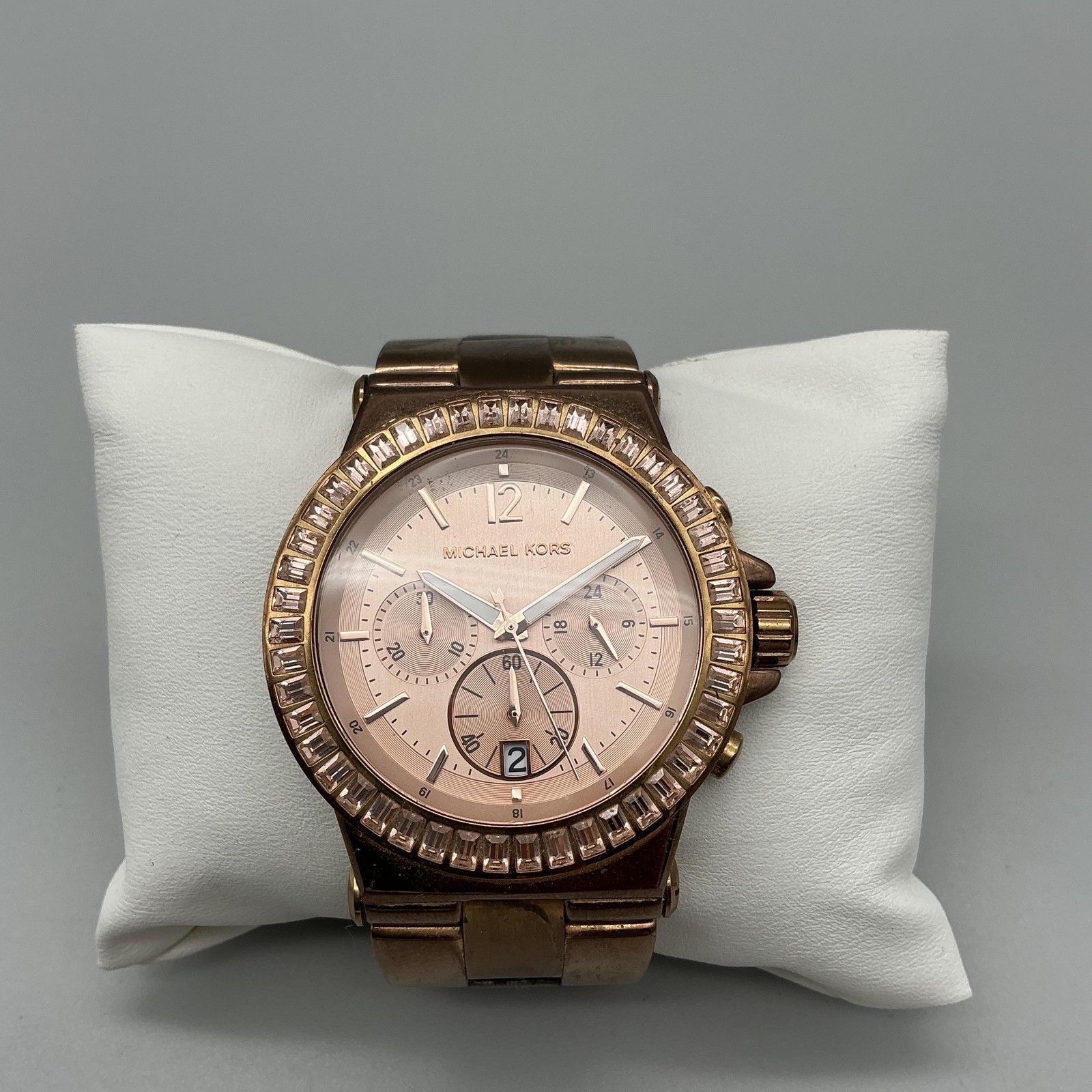 Michael Kors Dylan Womens Watch 43mm Chronograph MK5412 New Battery 6.25″
