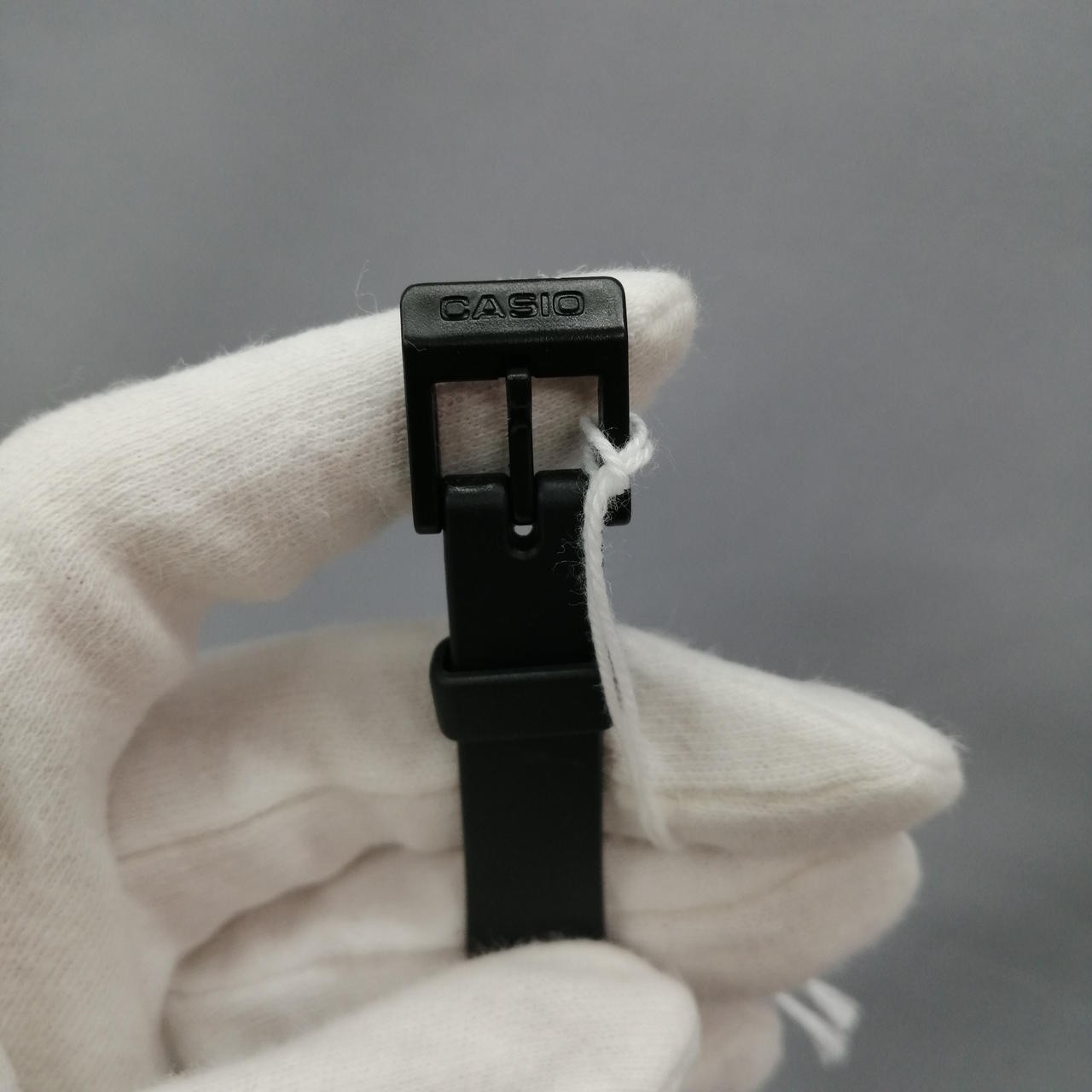 CASIO LQ-142 Watch