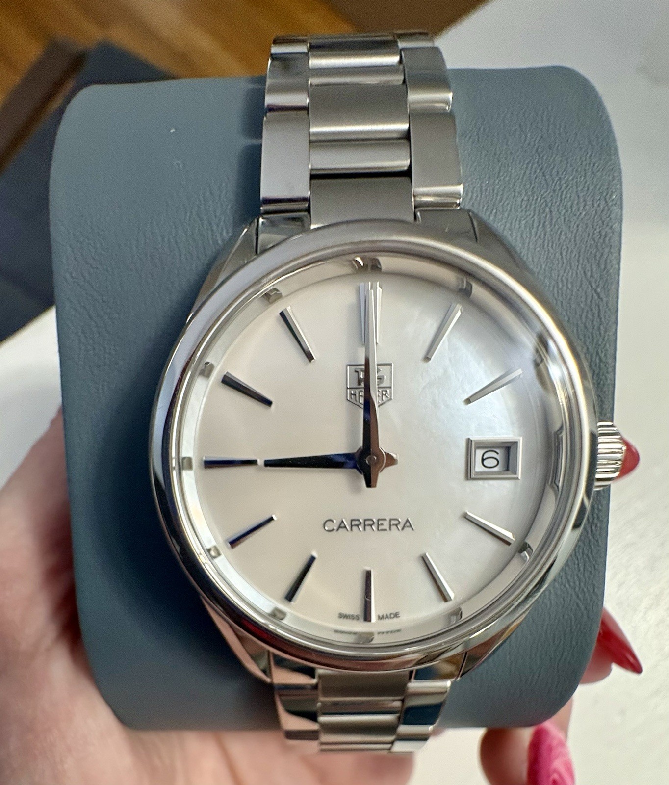 TAG Heuer Carrera, 32mm, Stainless Steel, Mother of Pearl Dial, Box & Card