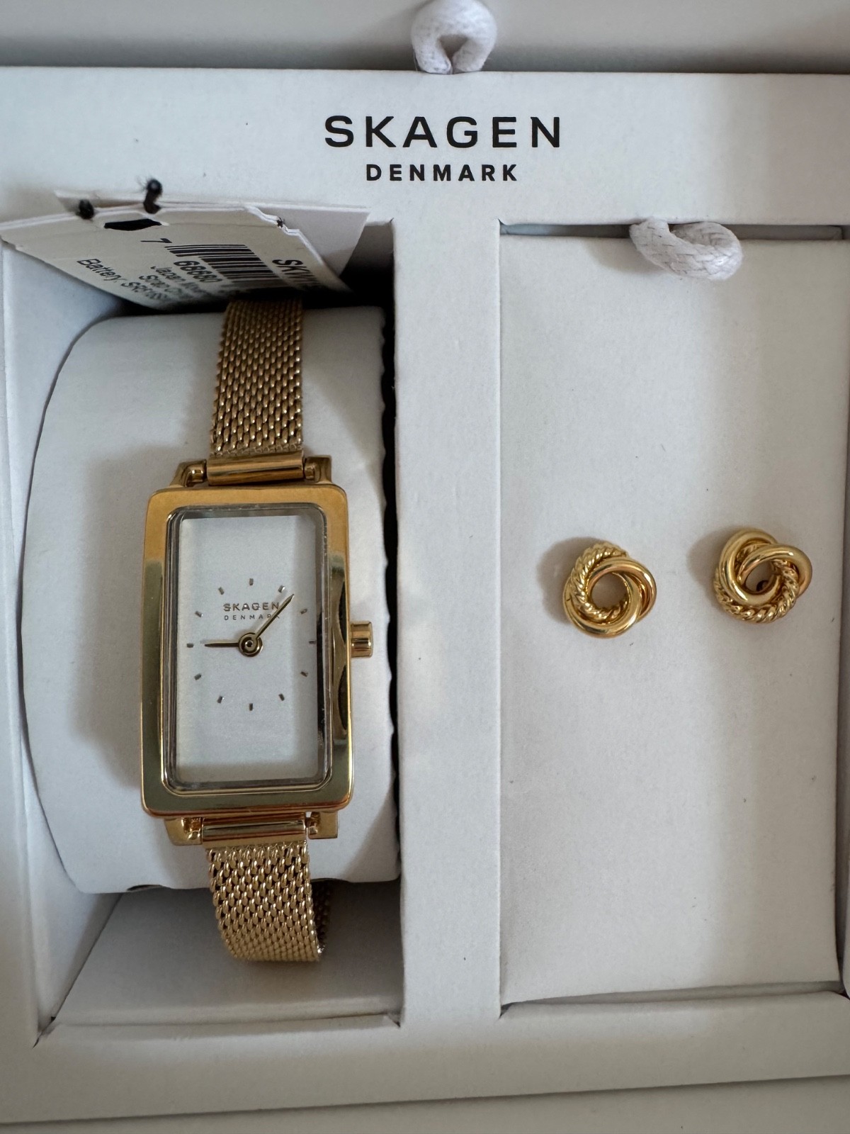 Skagen Womens Gold Watch and Earring Gift Set SKW1158SET
