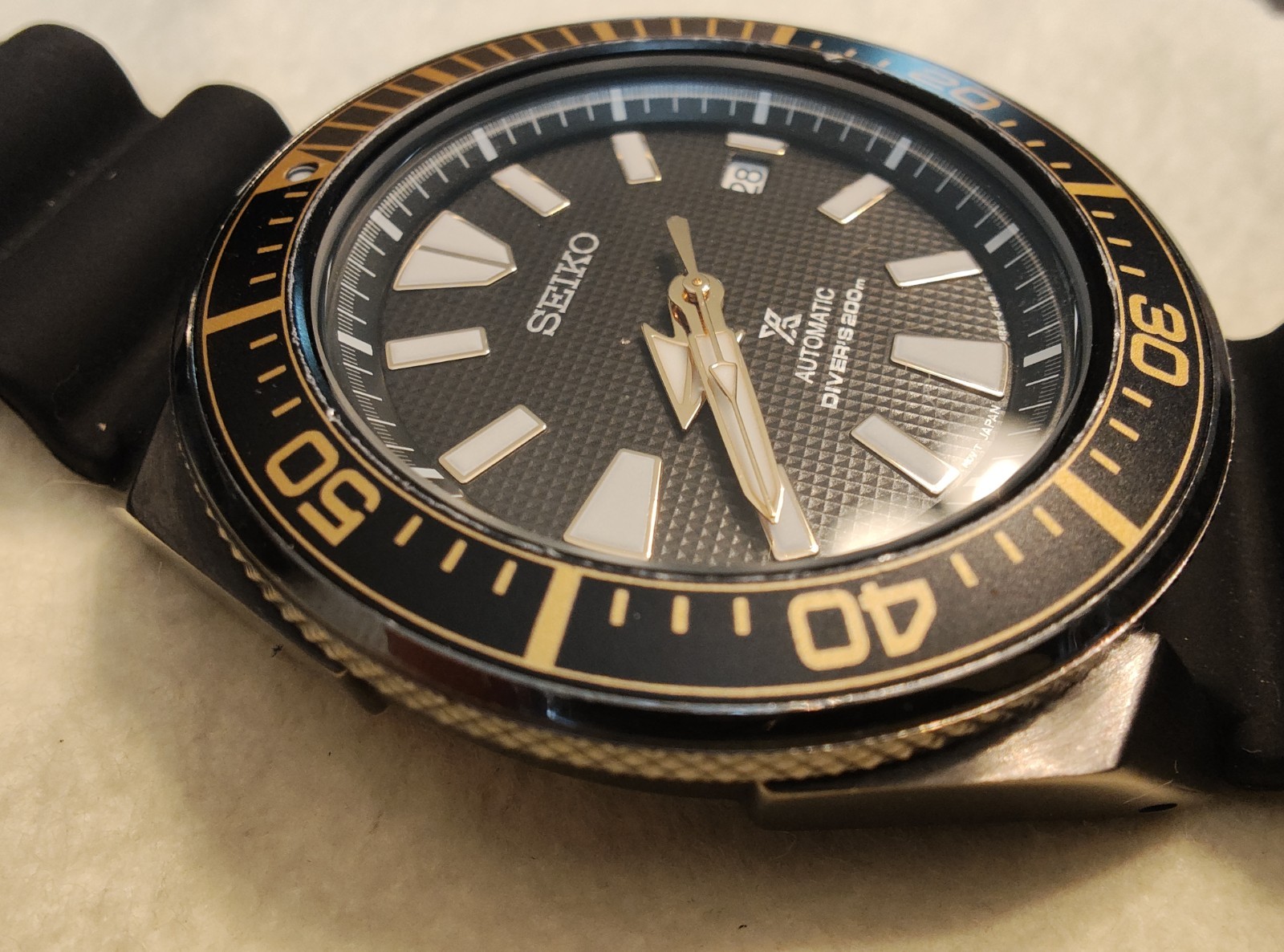 Seiko Prospex Samurai Men’s Black Watch – 4r35-01v0 – With Extra Band