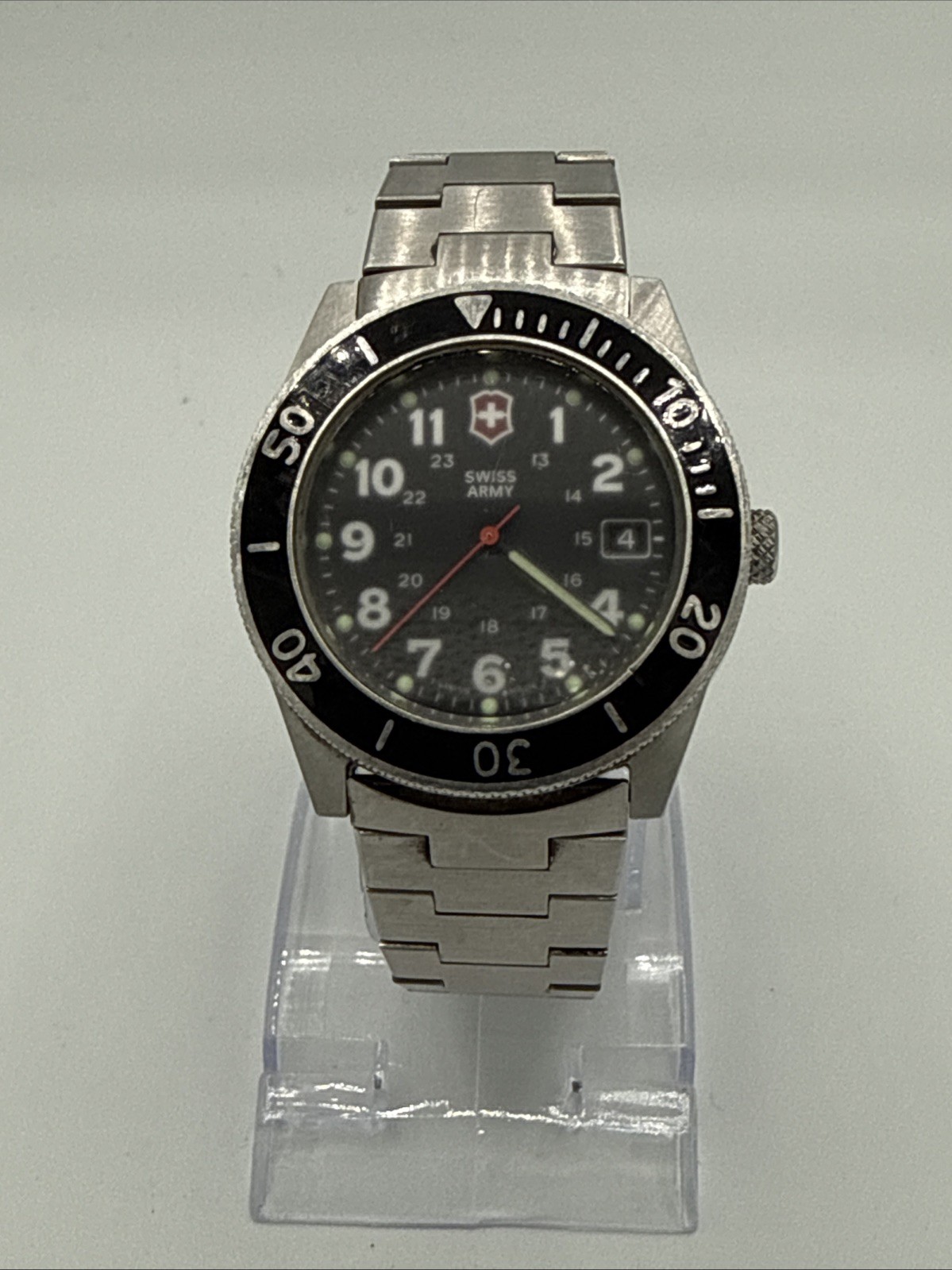 VTG Victorinox Swiss Army Lancer 39mm Case Watch SS Bracelet PARTS & REPAIR ONLY