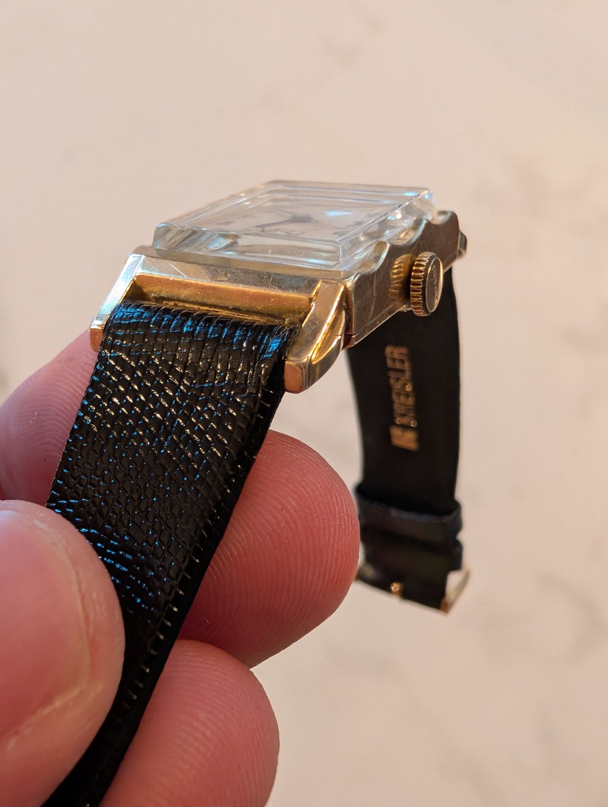 Bulova His Excellency Tank Manual 21j USA made Kreisler Lizard band Running 1948