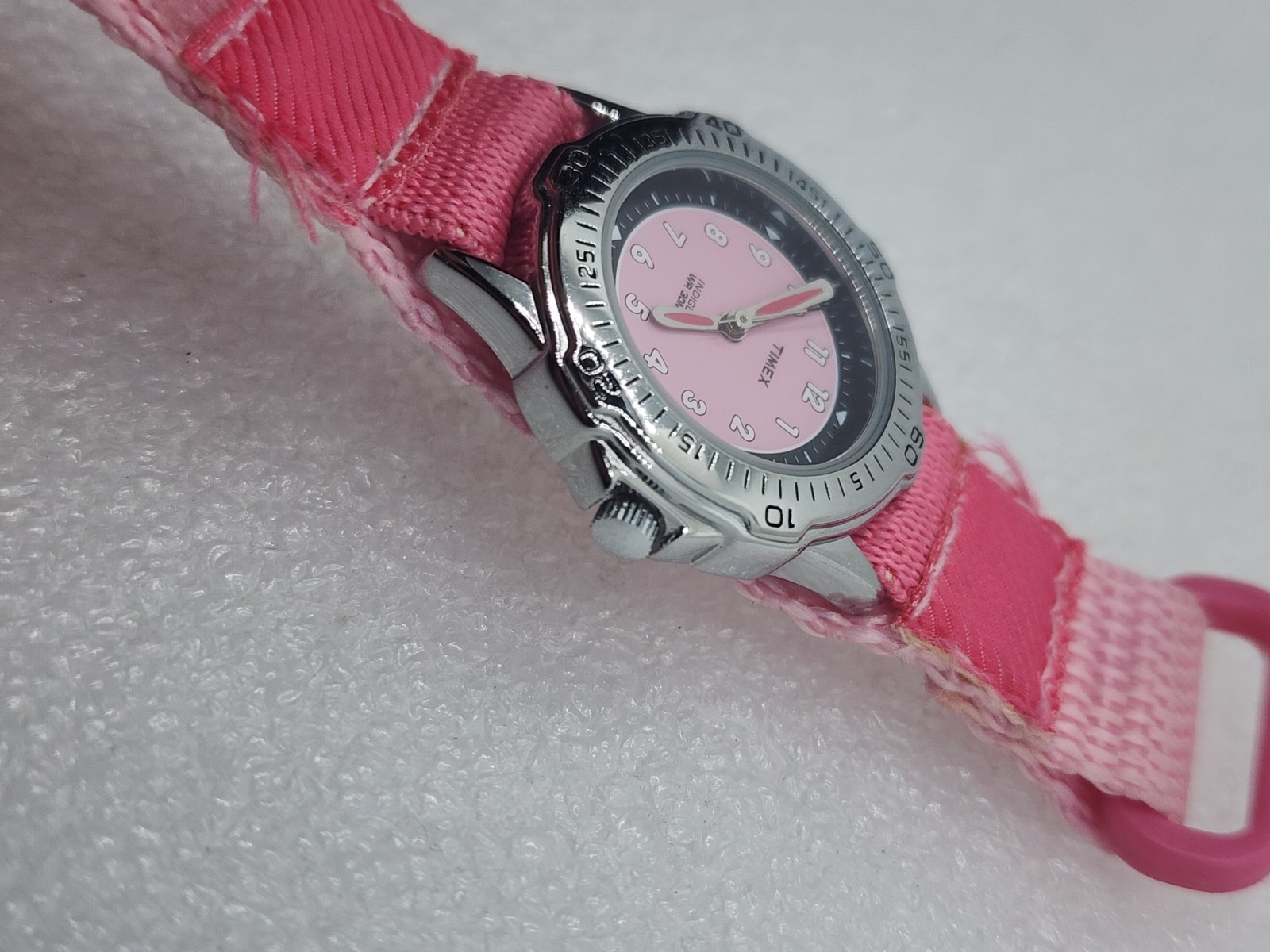 Timex 30mm Hook Loop Pink Black Dial Indiglo Sport Active Watch Strap Red Hands