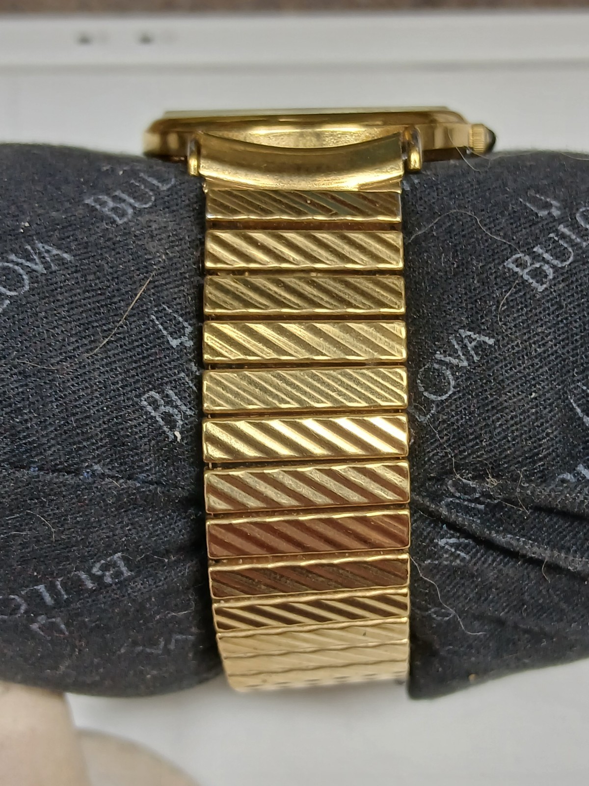 Seiko 7N29-8A09 Gold Tone Mens Formal Quartz Watch