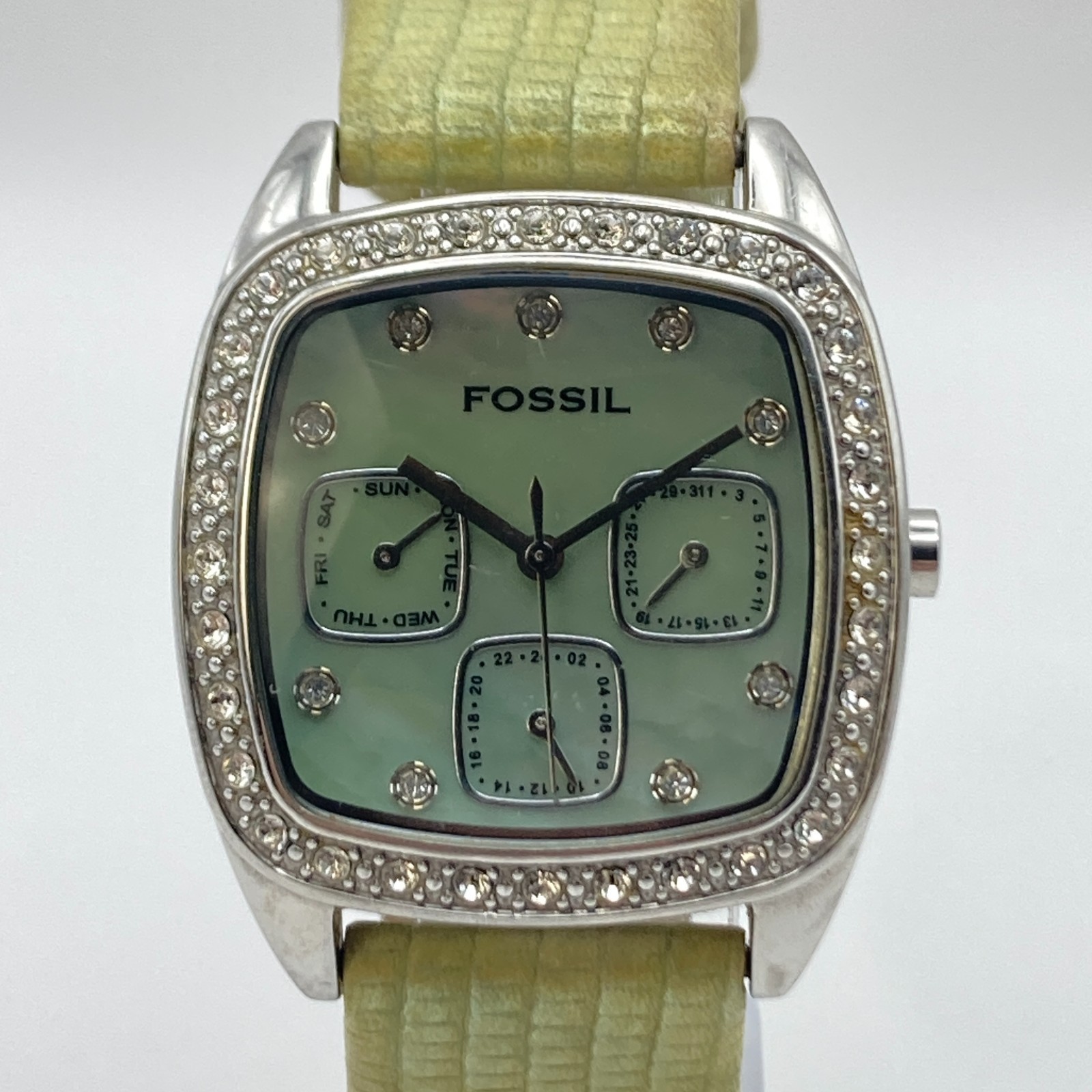 Fossil F2 Women’s Watch 32mm Silver Tone Green MOP Crystals Day Date New Battery