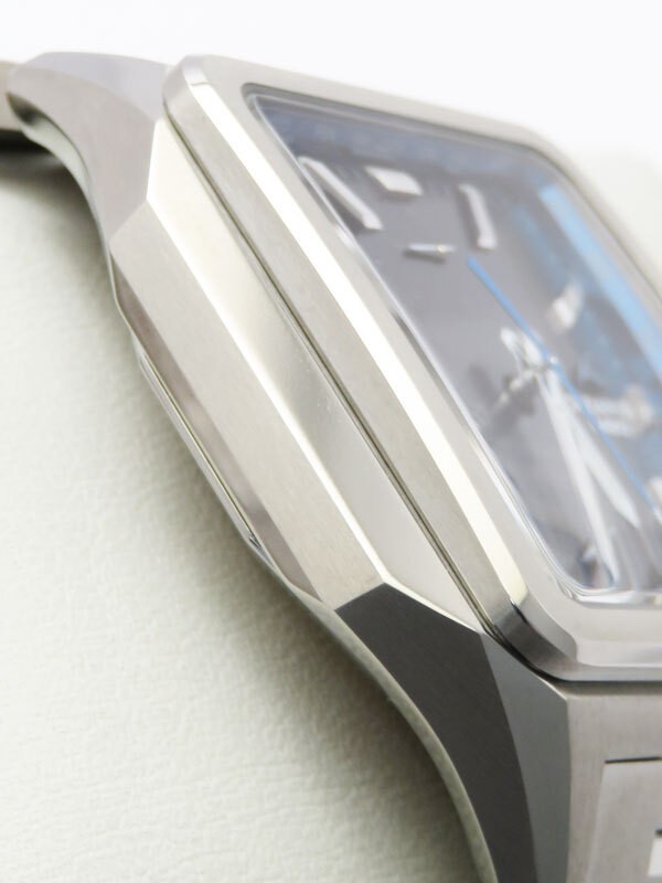Casio OCEANUS Classic Line OCW T5000 1AJF Men s Solar Radio Quartz 1 Month Used