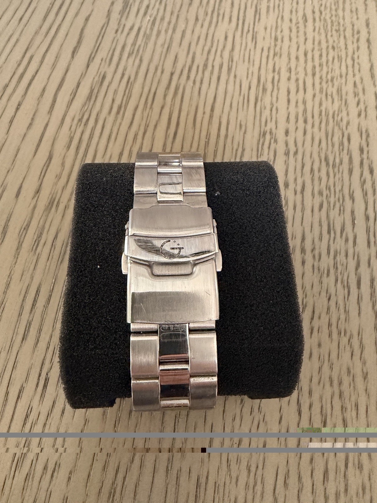GV2 by Gevril Men’s Squalo Swiss Automatic Ceramic Bezel Diver Watch 49/500Made