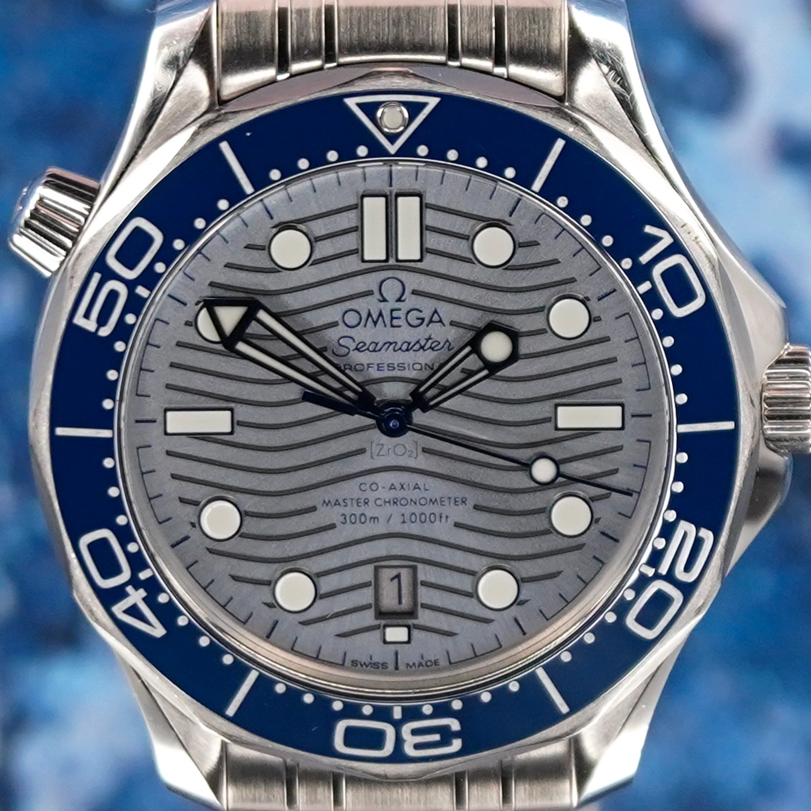Omega Seamaster Diver 300M – 42mm – 210.30.42.20.06.001 – Grey Dial – 2019 – B&P