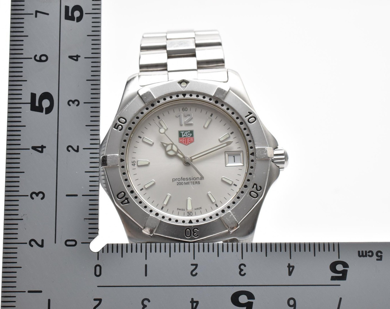 【EXC+5】TAG HEUER 2000 Professional 200M WK1112-0 Silver Dial Quartz Men’s Watch