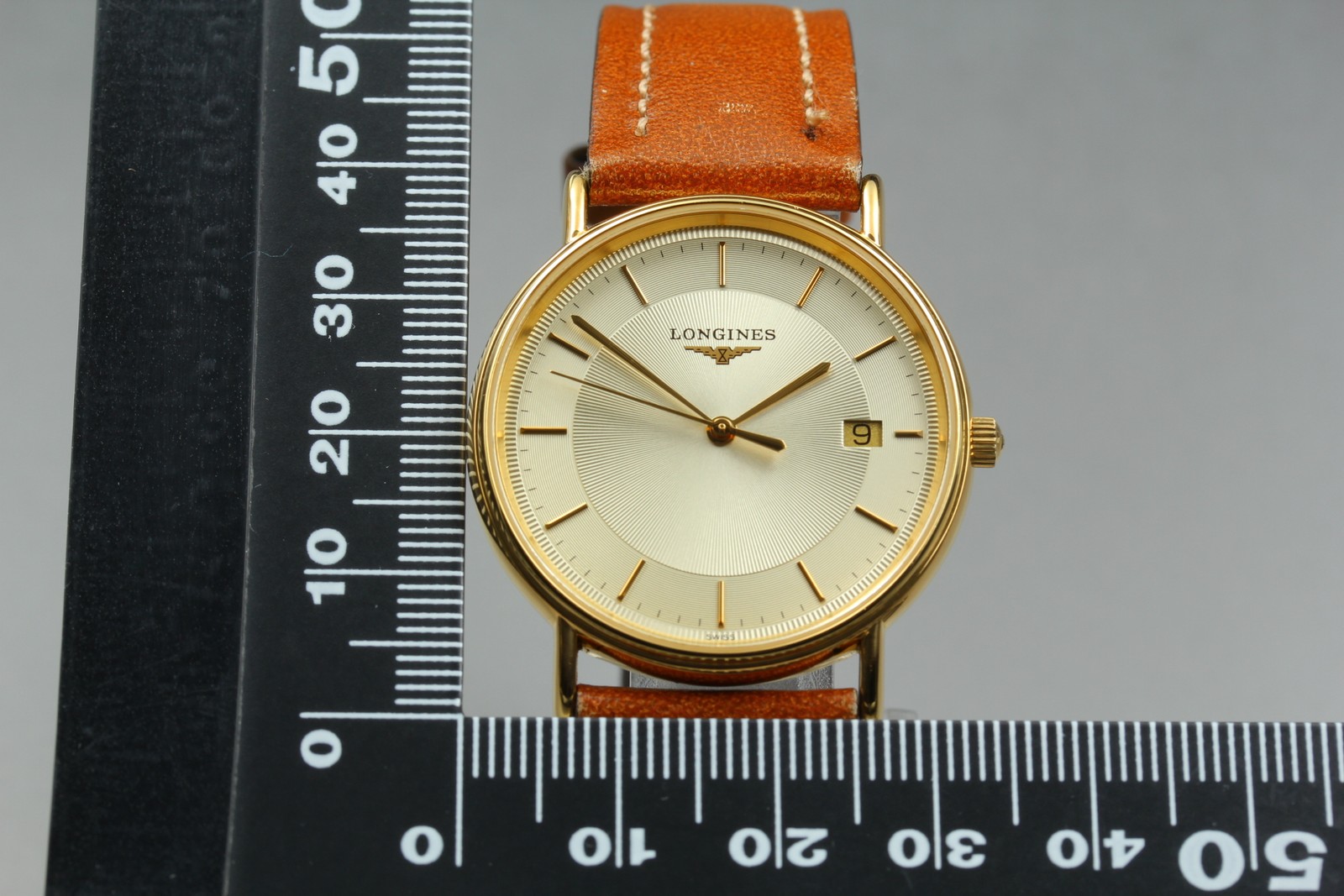 [N MINT] Longines Grand Classic L4.720.2 33mm Gold Dial Date Quartz Men’s Watch