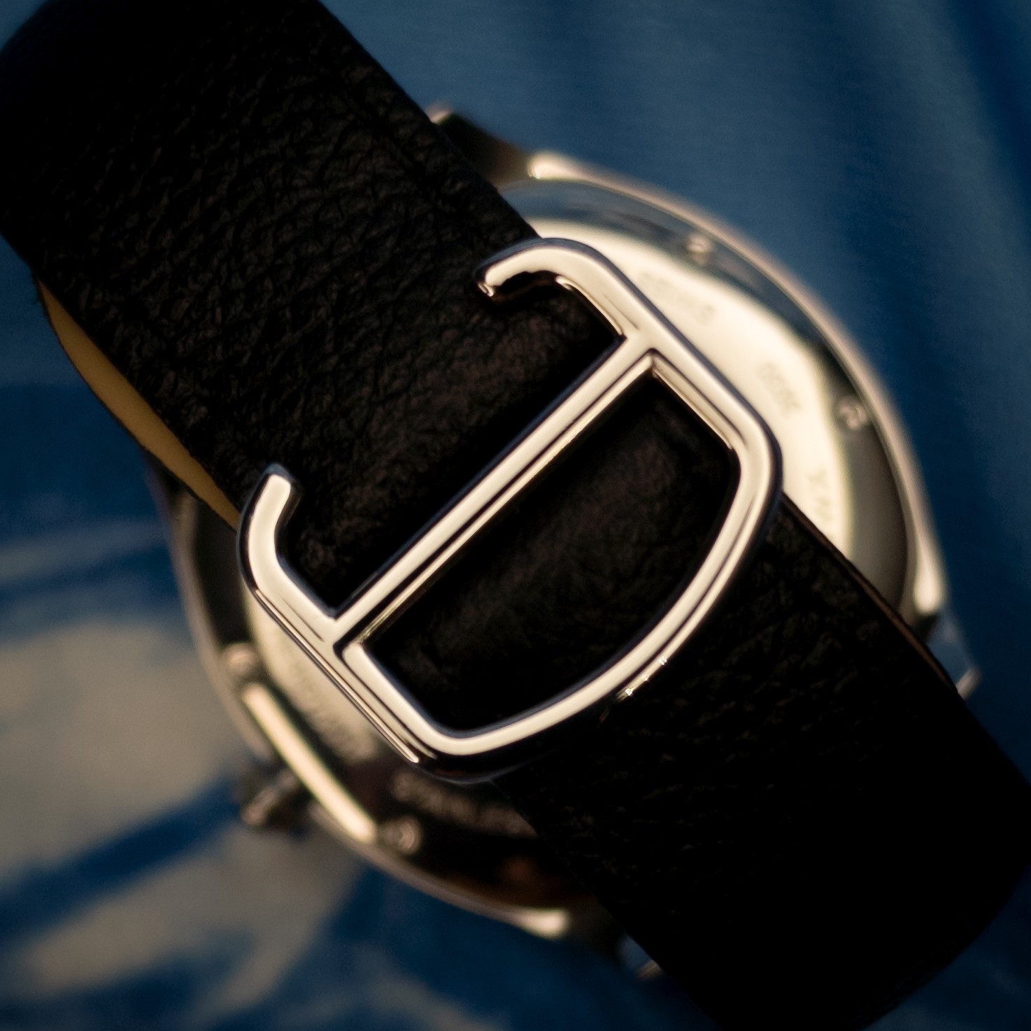 Cartier Drive de Cartier WSNM0004 Silver Guilloché | Blued Hands Men’s Watch B&P