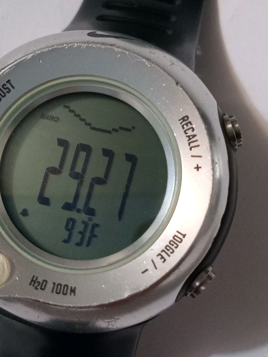 RARE Nike WA0018 Altitude Compass Barometer. Dual Time.