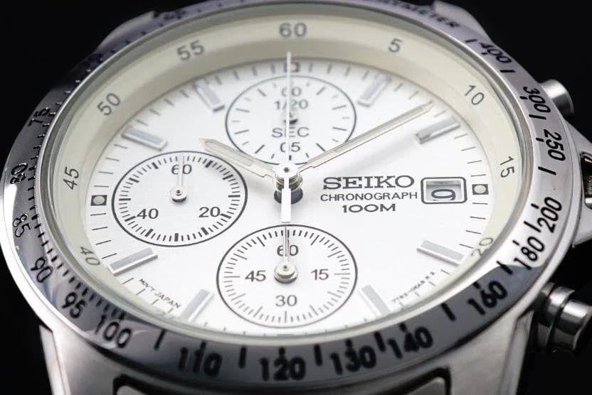 SEIKO White Silver New Chronograph