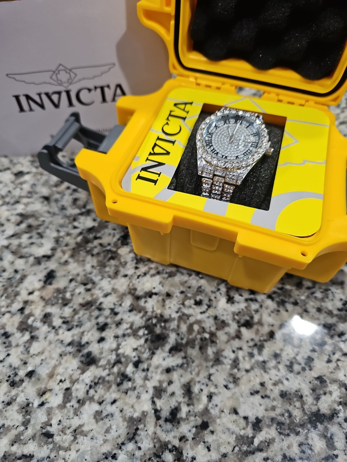 Luxury Iced-Out Hip Hop Watch for Men – Bling Diamond Quartz with New Invicta