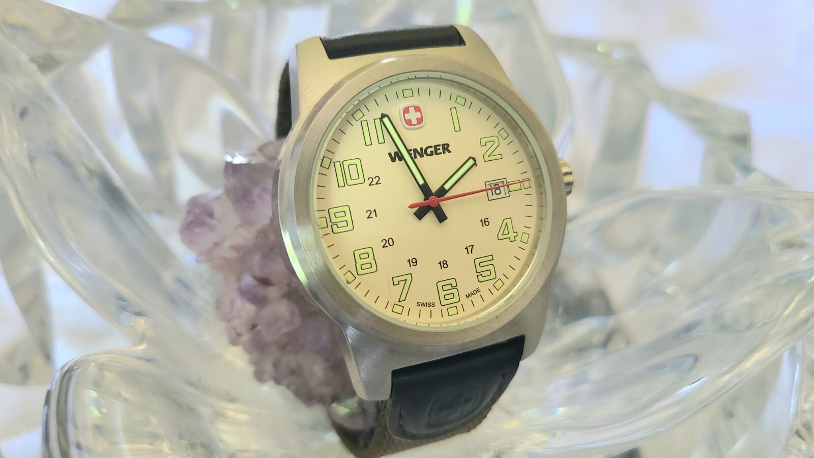 Wenger Men’s 7280x Cream Date Dial Canvas And Leather Band Quartz Watch