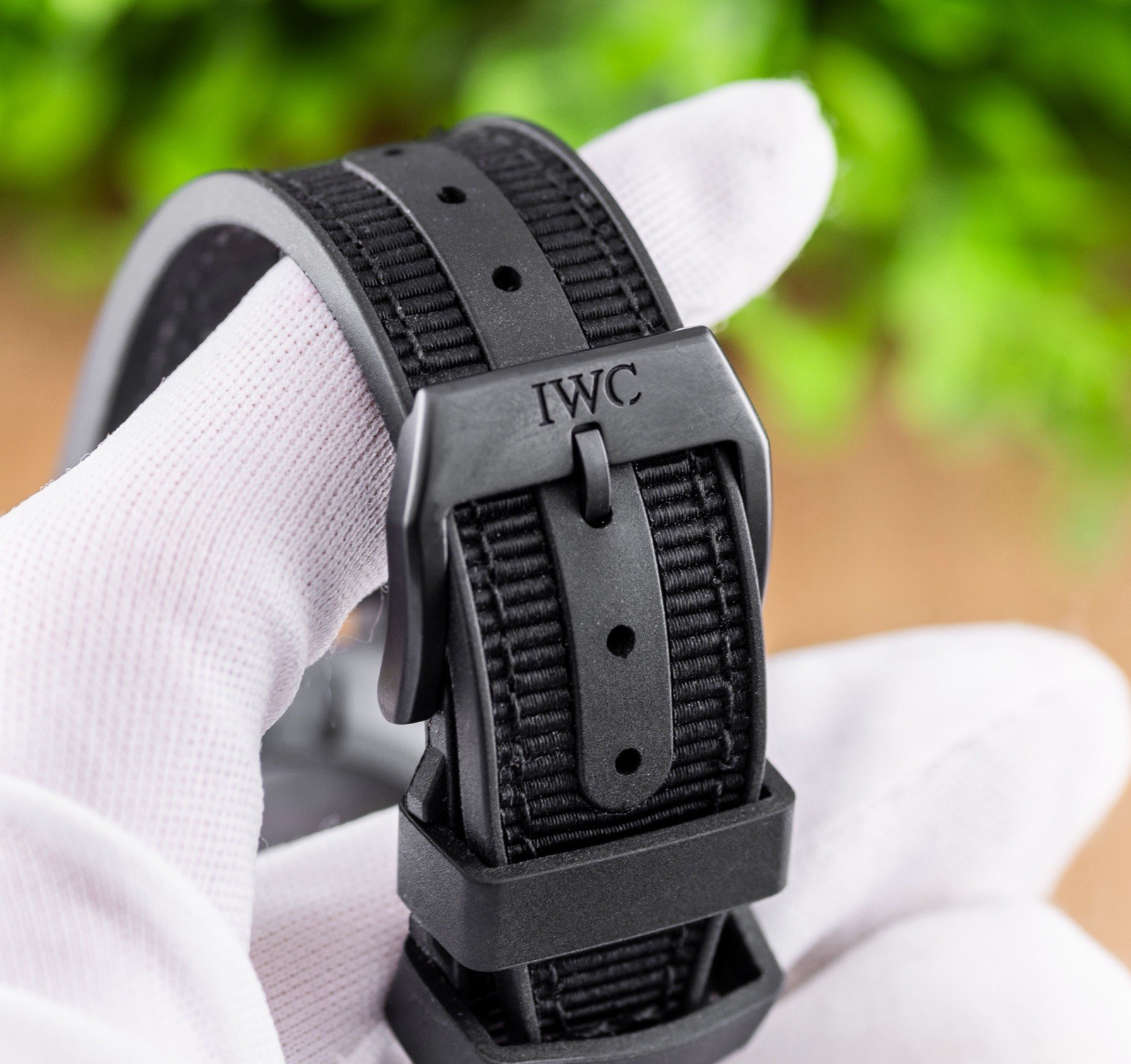IWC Pilot’s Watch Timezoner Top Gun Ceratanium IW395505 with Box & Papers!!