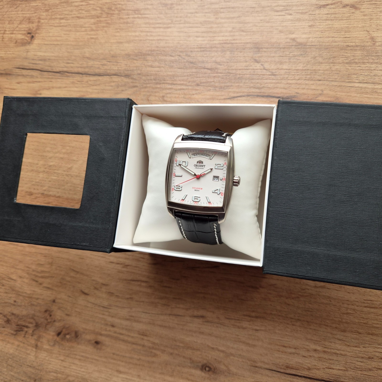 Orient President square watch Day date Automatic Japan white watch