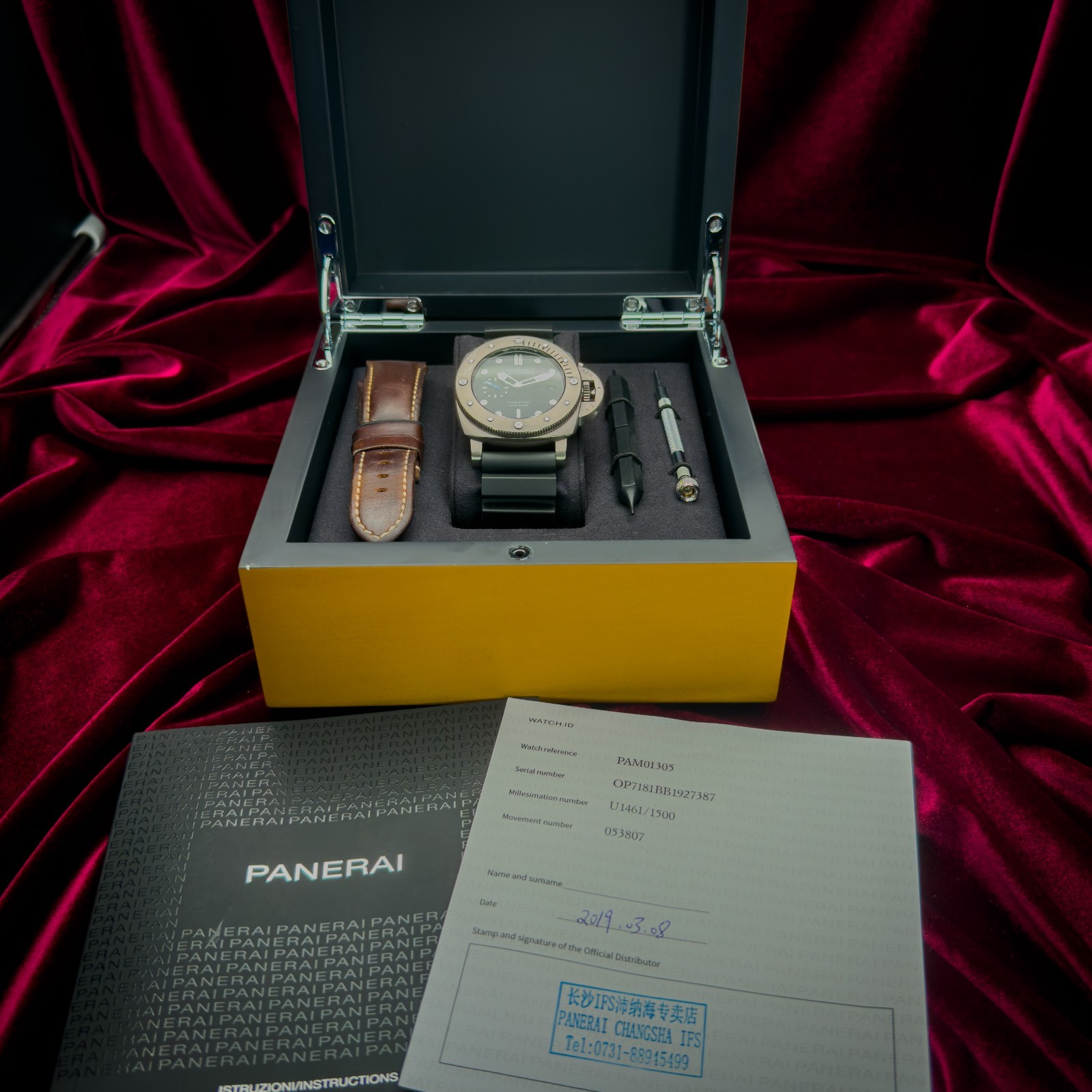 Panerai Luminor Submersible 1950 3 Days Automatic Men’s Black Watch – PAM01305