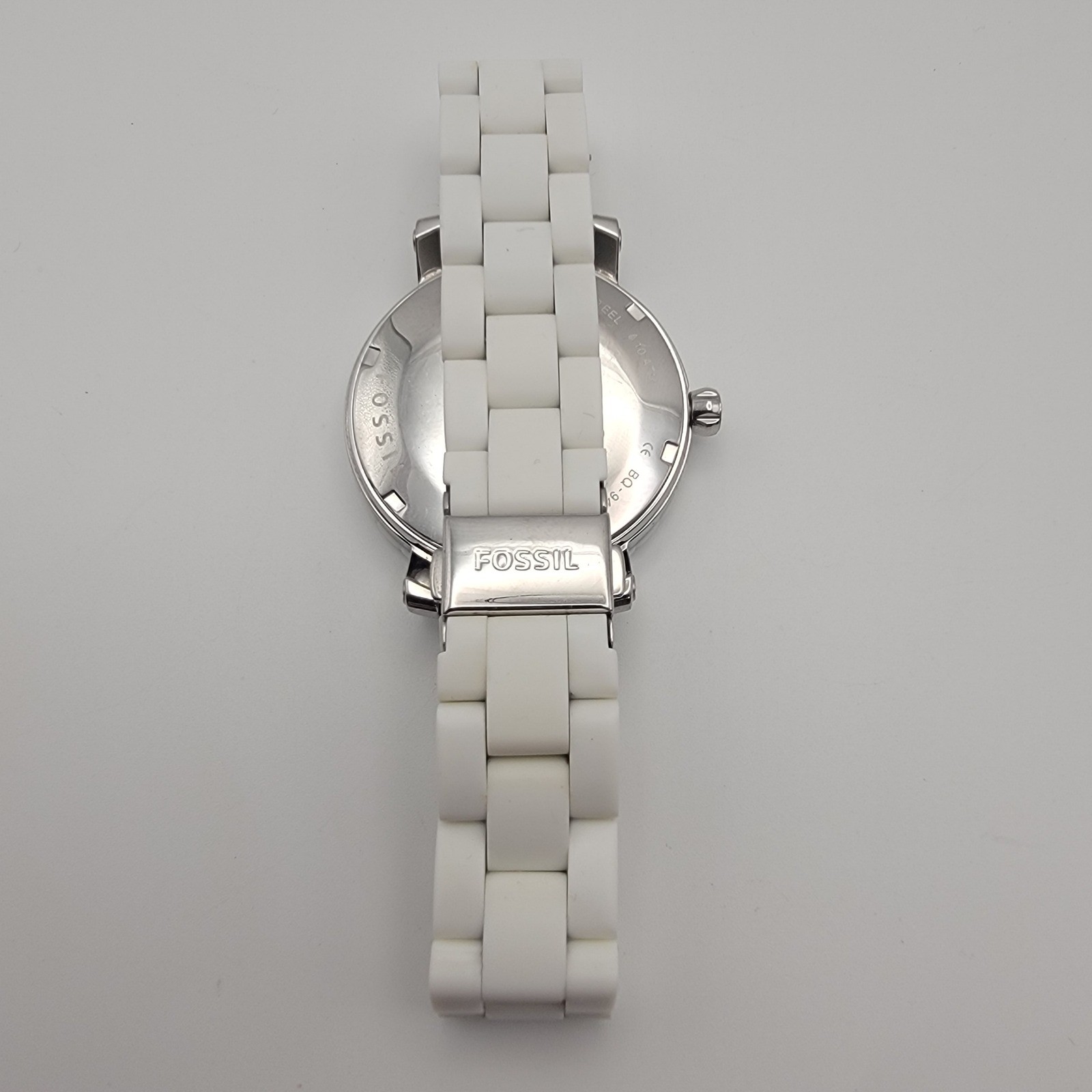 Fossil BQ9409 Watch Womens White Plastic 37mm Quartz Day Date 10 ATM