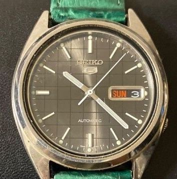 SEIKO 5 Men’s Watch 7S26 3040 Automatic Green Band Shogi Board Dial