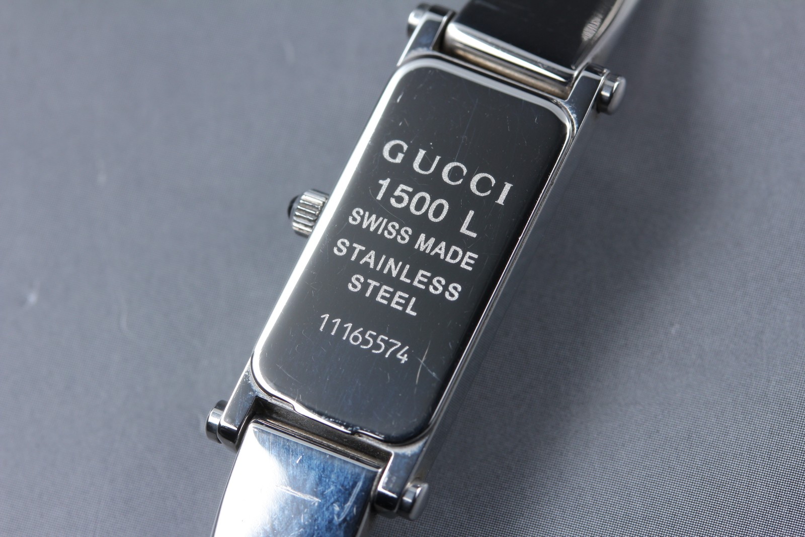 [Near MINT] Vintage GUCCI 1500L 12mm Pink Shell 1P Diamond Quartz Women’s Watch