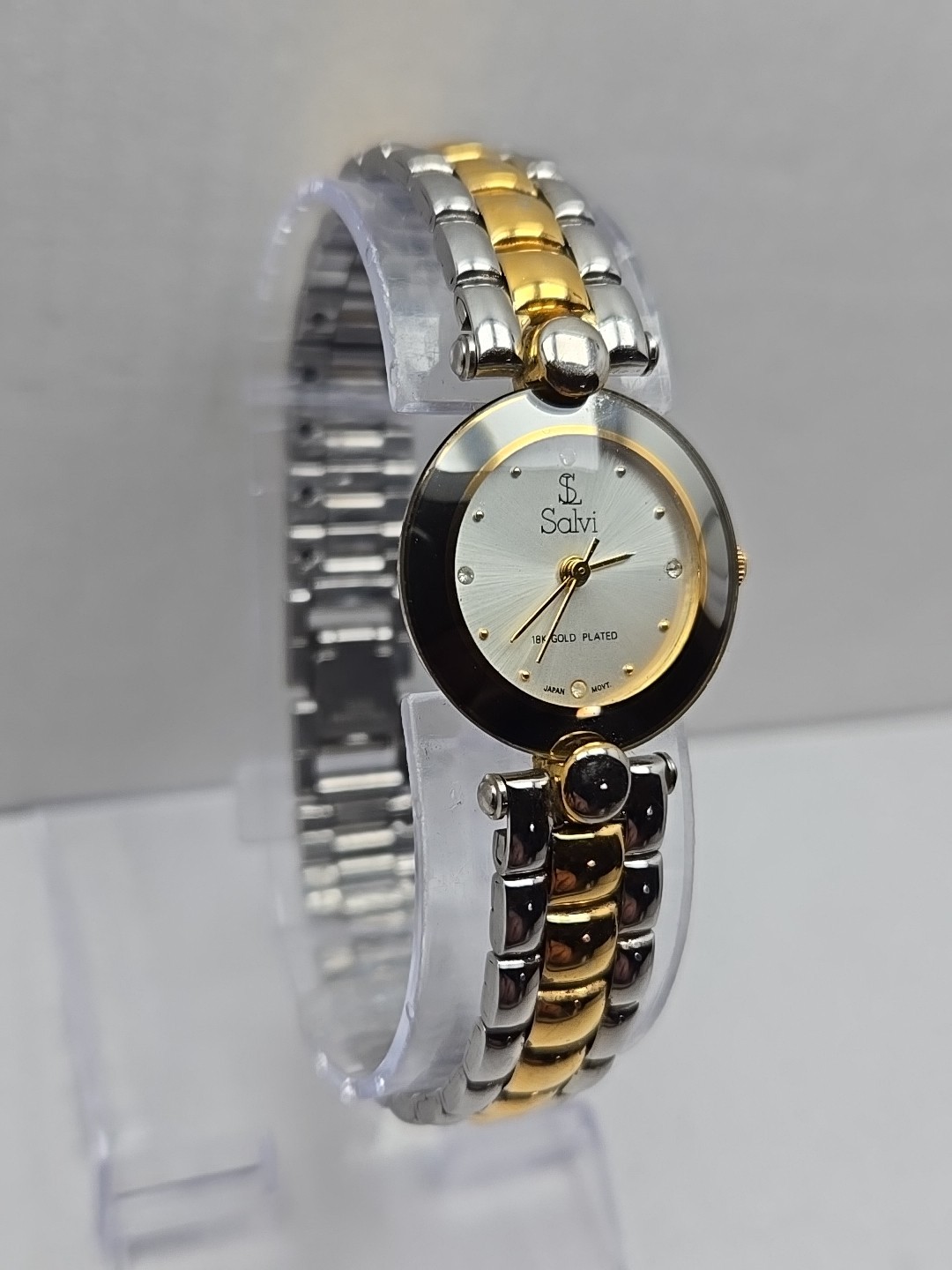 Womens Vintage Salvi 18K Gold Plated Watch 334362 Silver Two Tone New Battery