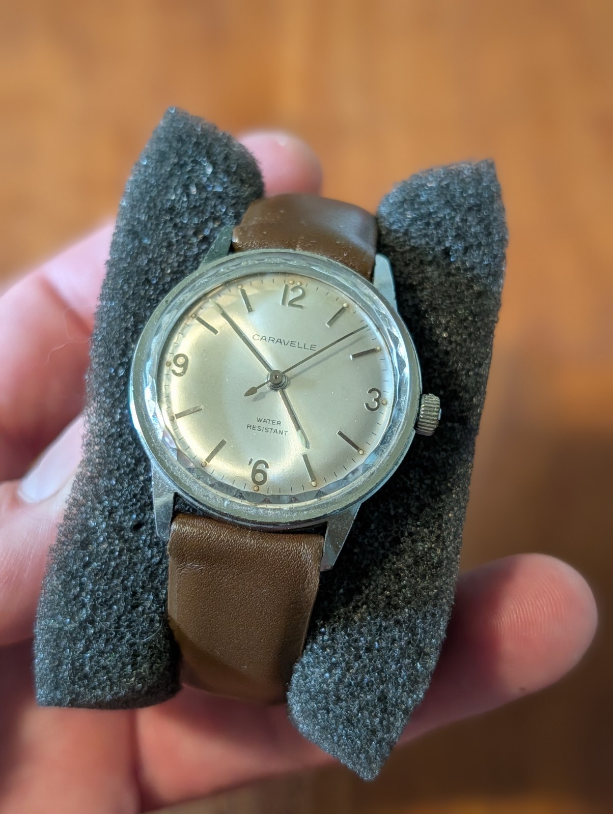 VTG Caravelle Silver Dial Mens Manual Wind Watch Runs Well