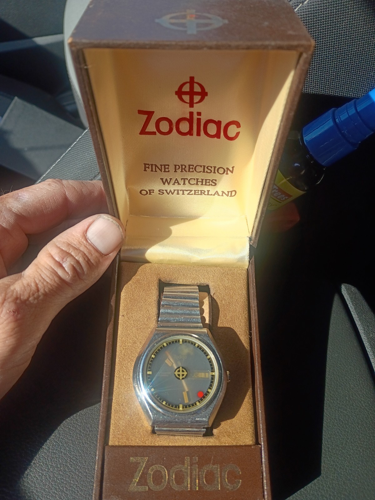 Zodiac Astrographic Mystery Dial Day/Date Auto SS 36mm Silver Bracelet Box