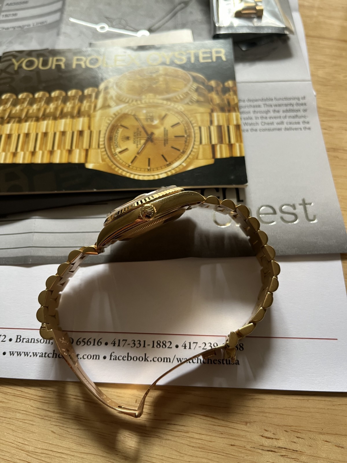 Rolex Day-Date President Yellow Gold 18238 Champagne Linen – Box & Papers