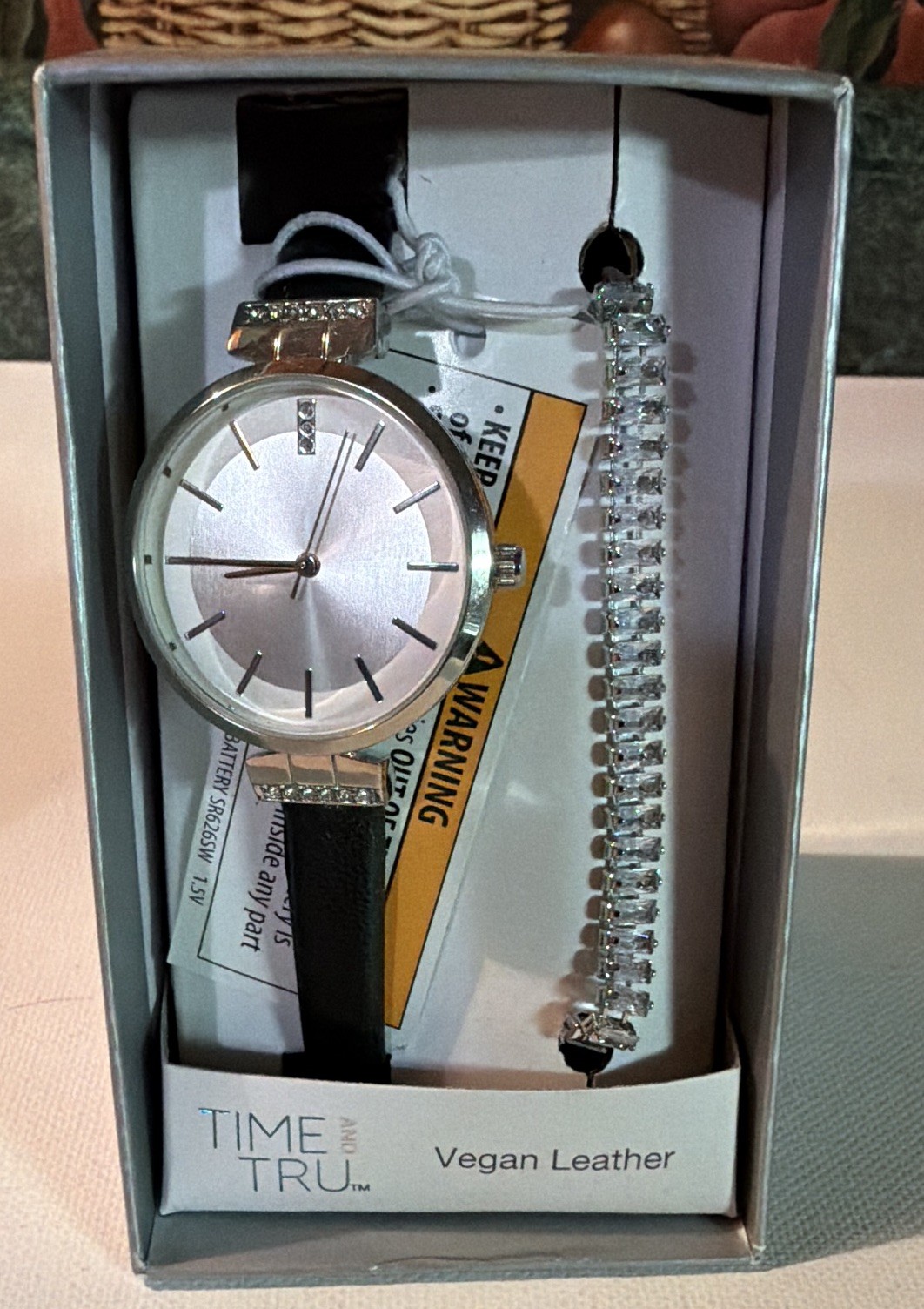 Time and Tru Women’s Quartz Analog Silver Dial Black Strap w/Box