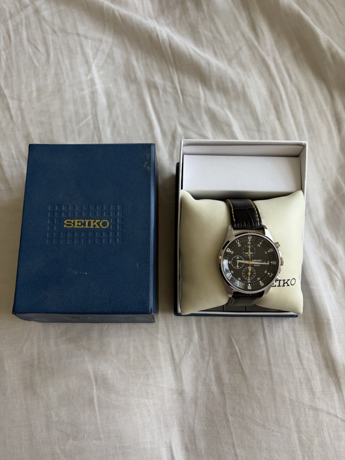 Seiko Quartz Chronograph 7T92-0MF0 41mm Black Dial