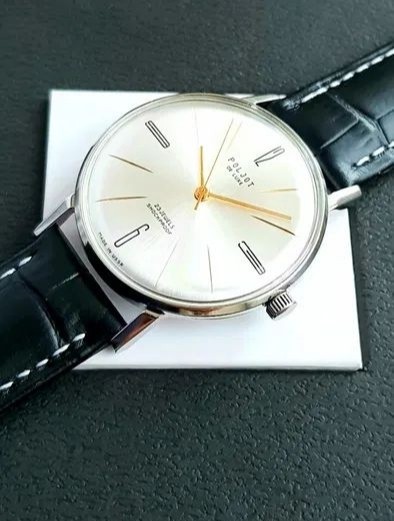 Vintage Poljot De Luxe 23 Jewels USSR Serviced Ultra Slim Mechanical Watch