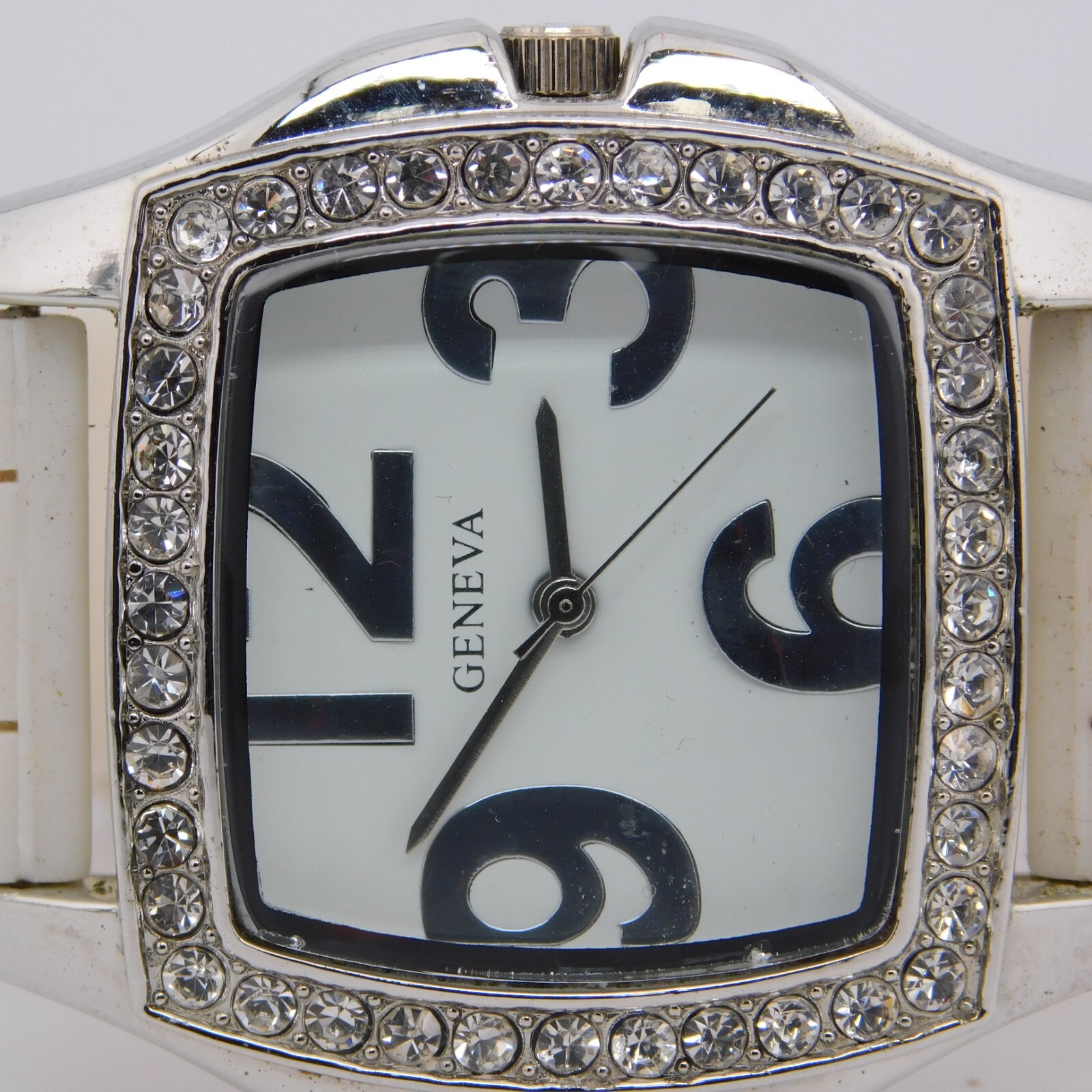 GENEVA 5949 White-Tone Quartz Analog Women’s Watch New Battery