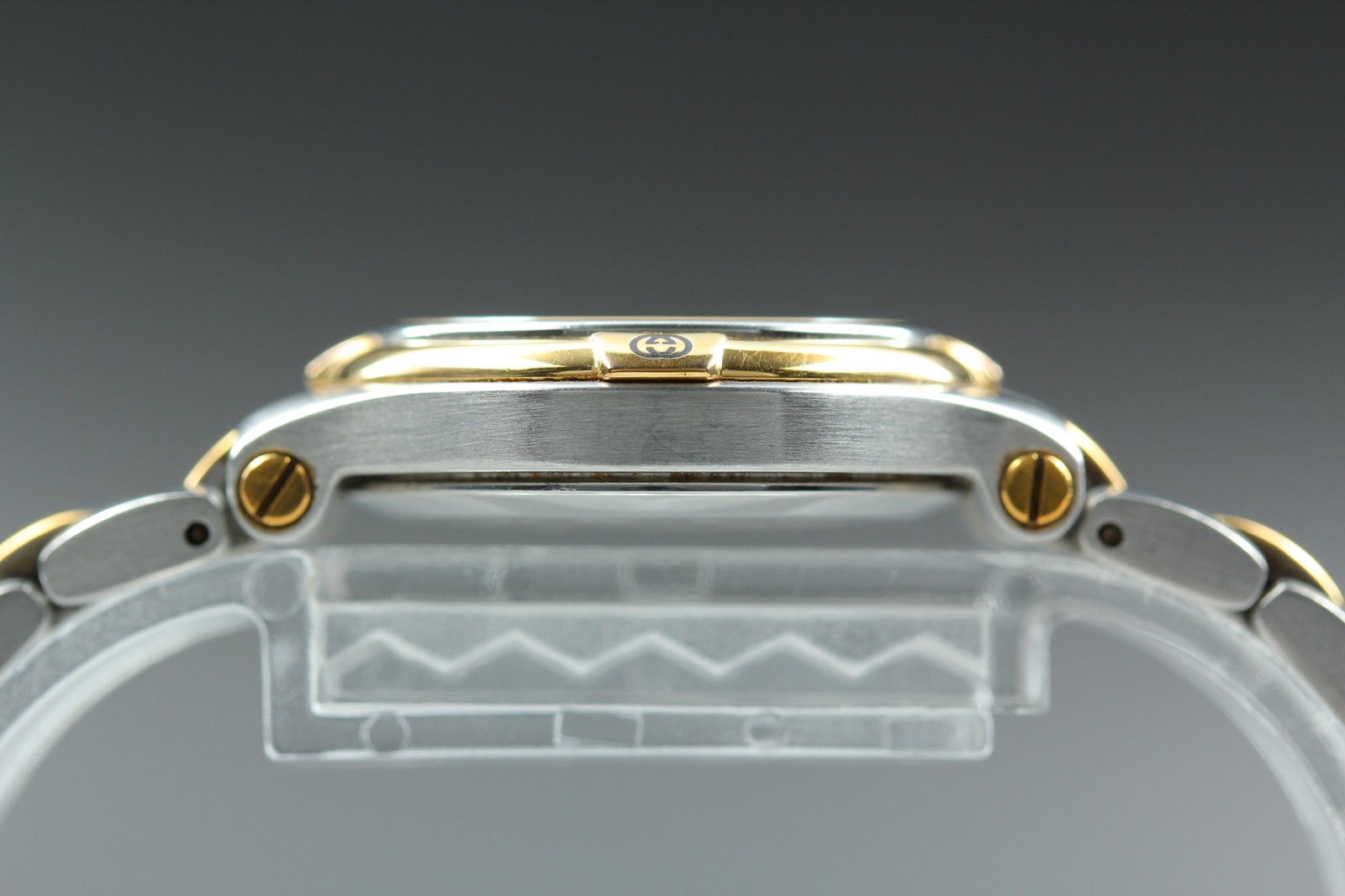[Near MINT] Gucci 9040L 26mm Ivory Dial Date Two Tone Quartz Women’s Watch JAPAN