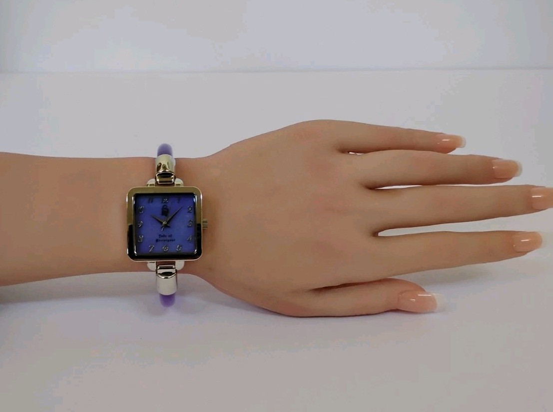 Jade of Yesteryear JOY Genuine Lavender Jade Square Case Bangle Watch NEW