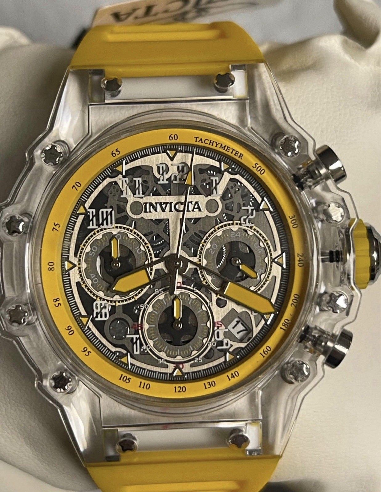 Invicta Racing Vaulthan Men’s Watch – 44mm, Yellow (69677) new