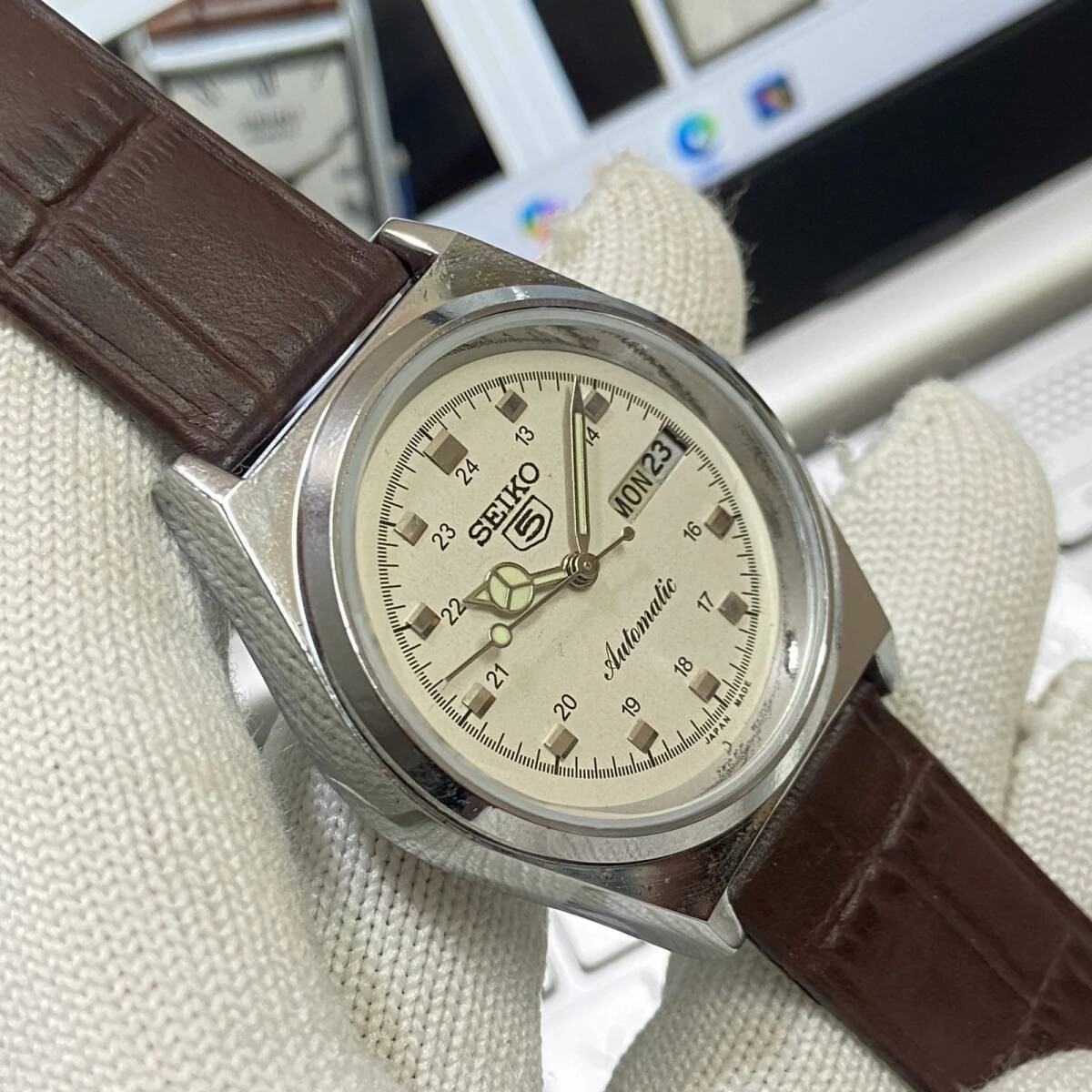 SEIKO 5 Vintage Automatic Men’s Watch Silver Dial Day Date 36mm Serviced