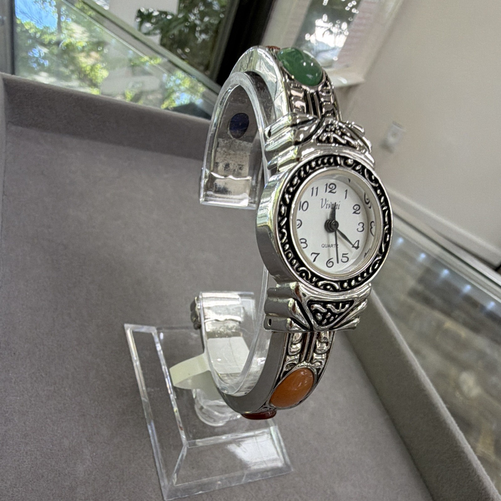 Vivani Women’s Quartz Analog Wristwatch Silver Tone Bangle White Dial Stones