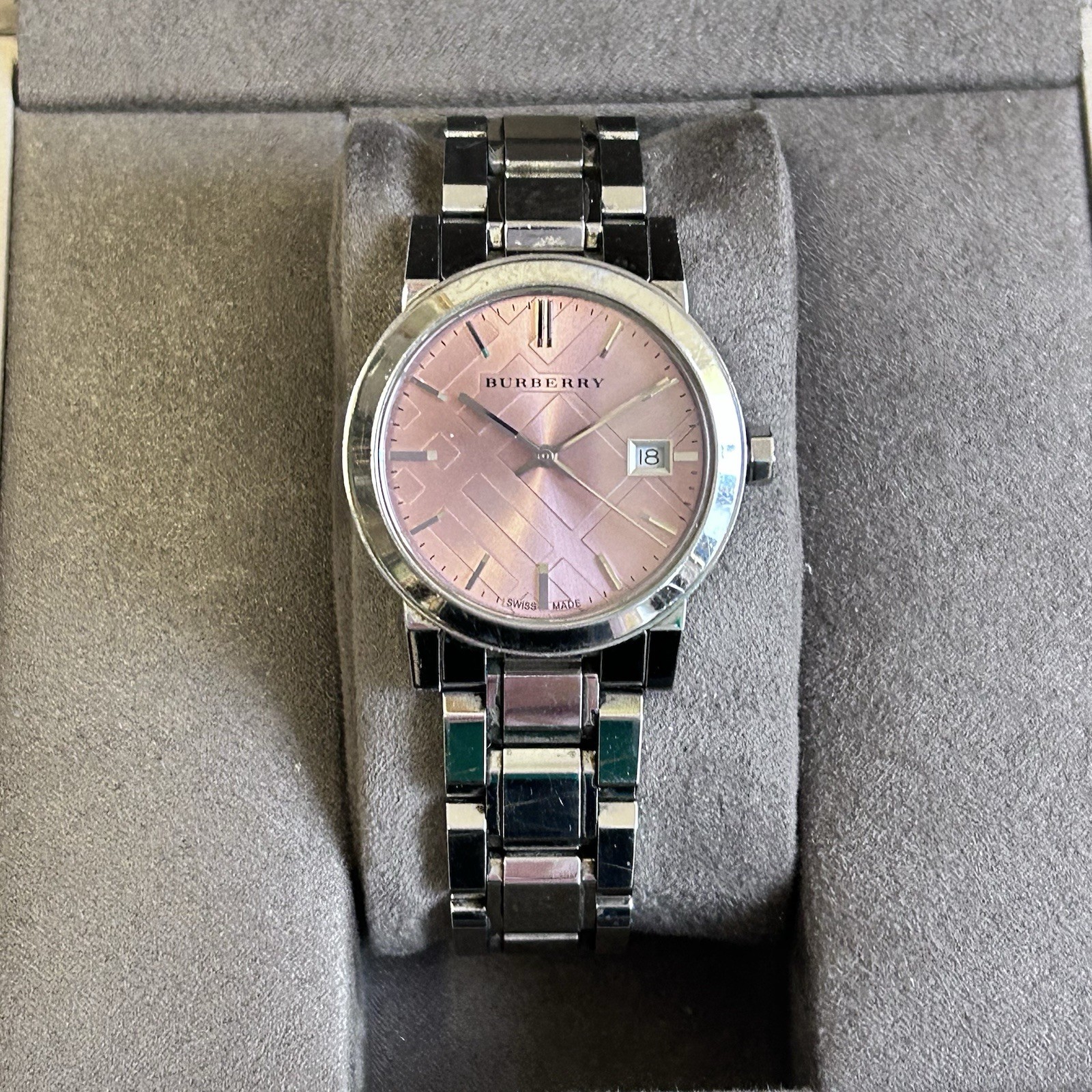 Burberry Pink Dial Silver Watch In Original Box Date Indicator Baton Indexes
