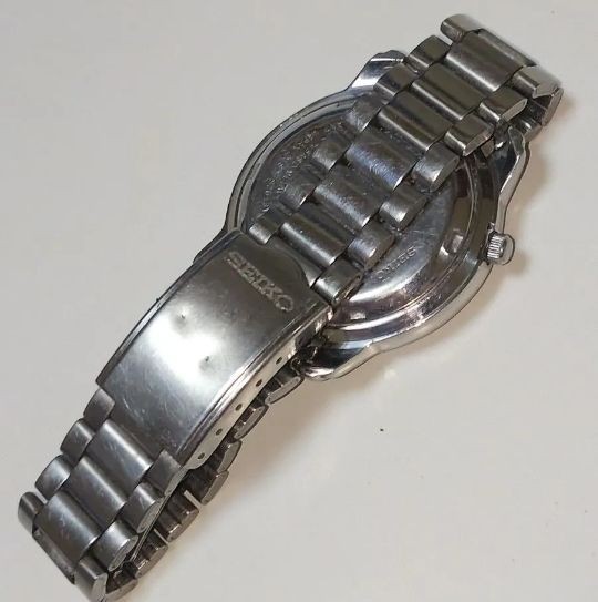 SEIKO5 automatic winding 1970s vintage wristwatch men’s Seiko 5 male antique 7s2